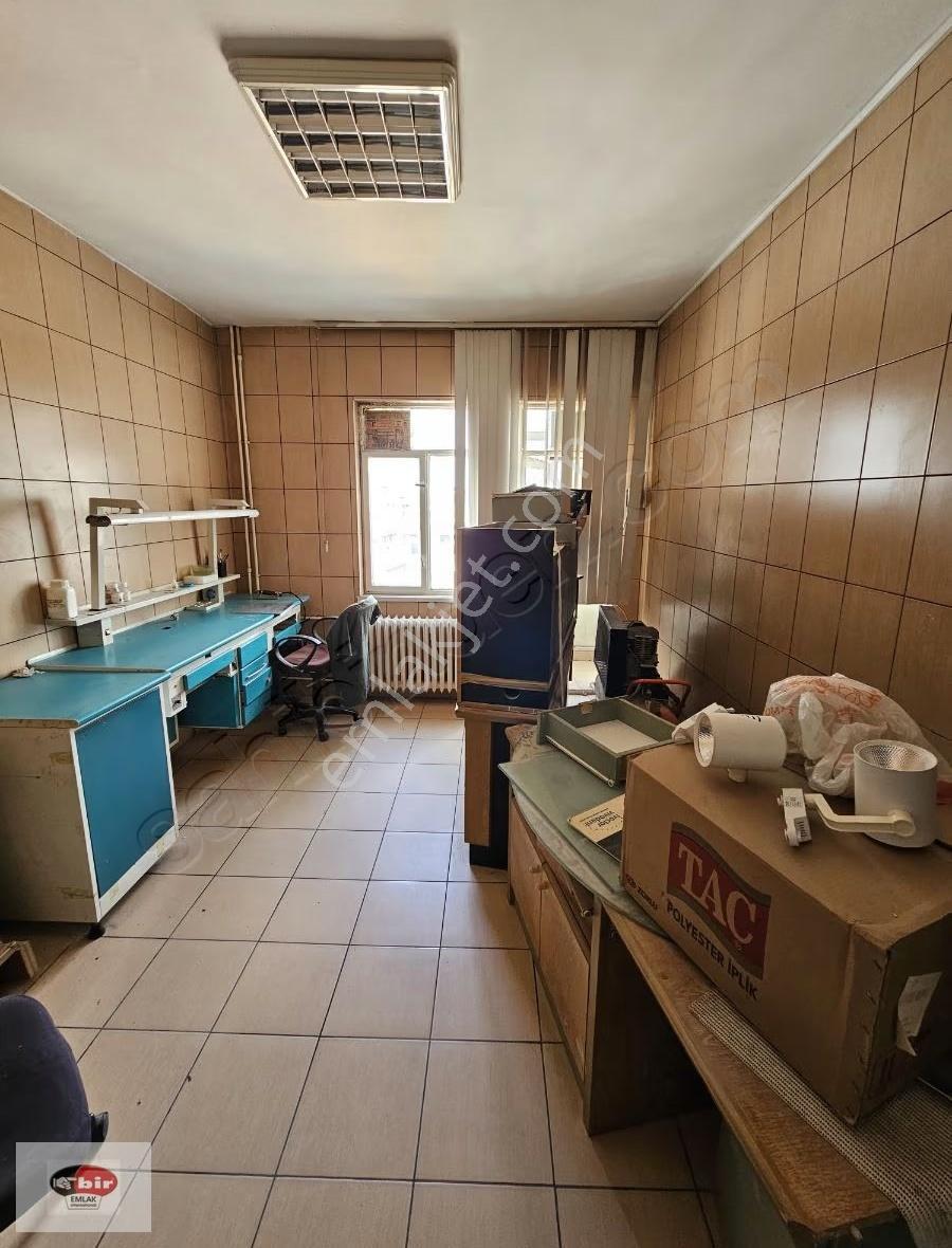 Tunalı Hilmide Prestijli Konumda 140 M² 3+1 Ofis Kiralık - Görsel 22