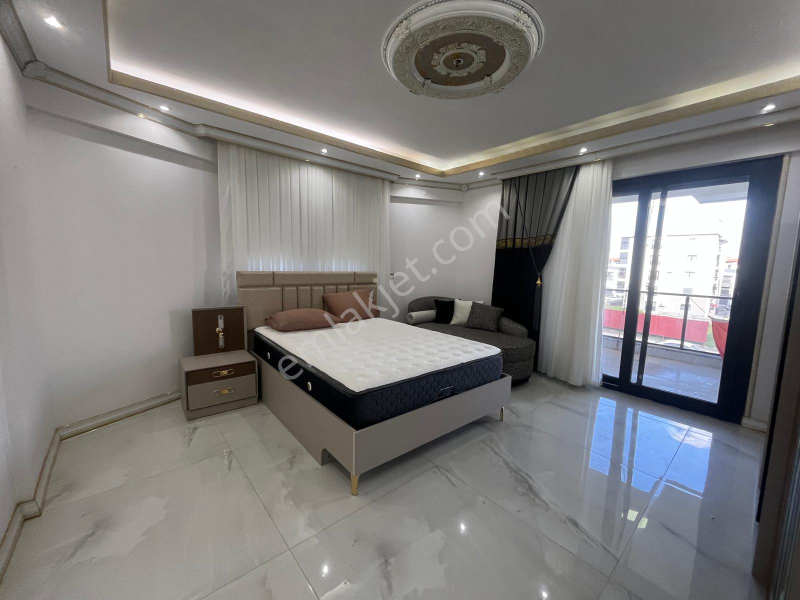 Menderes Turyap'tan Barbaros Mh. 5+1 Müstakil Bahçeli Villa - Görsel 17