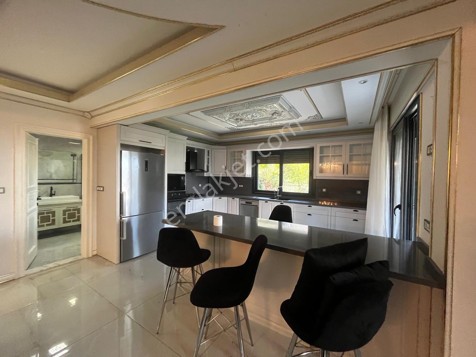 Menderes Turyap'tan Barbaros Mh. 5+1 Müstakil Bahçeli Villa - Görsel 6