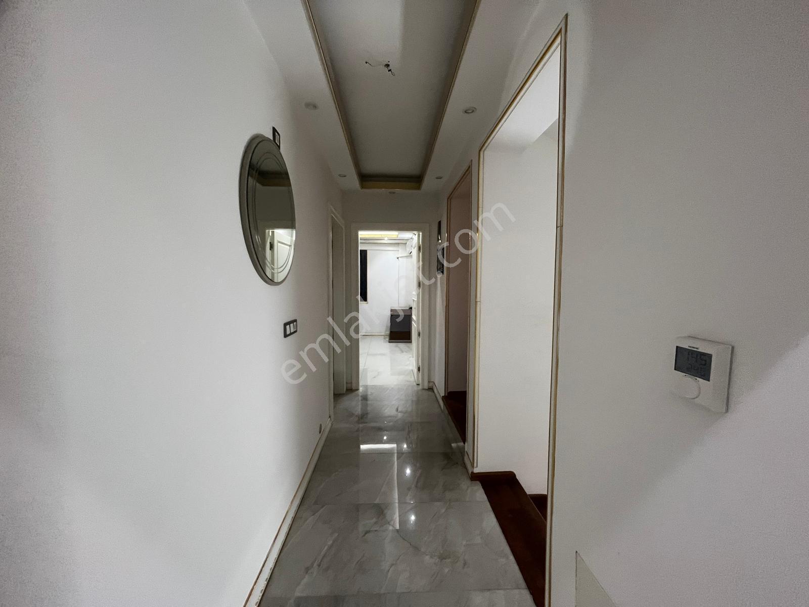 Menderes Turyap'tan Barbaros Mh. 5+1 Müstakil Bahçeli Villa - Görsel 13