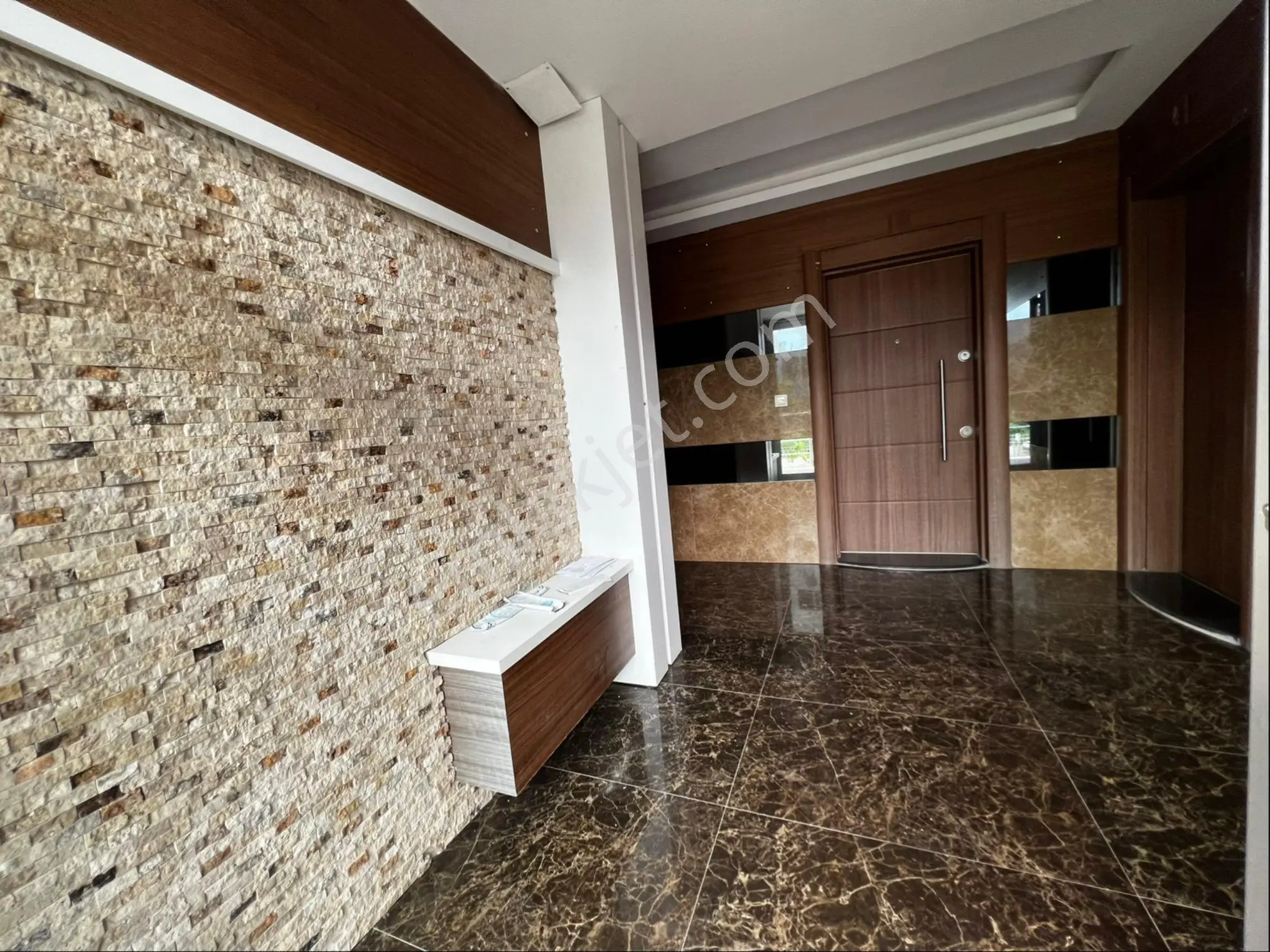 Liman Mahallesi Katta 1+1 Boş Kiralık Daire - Görsel 2