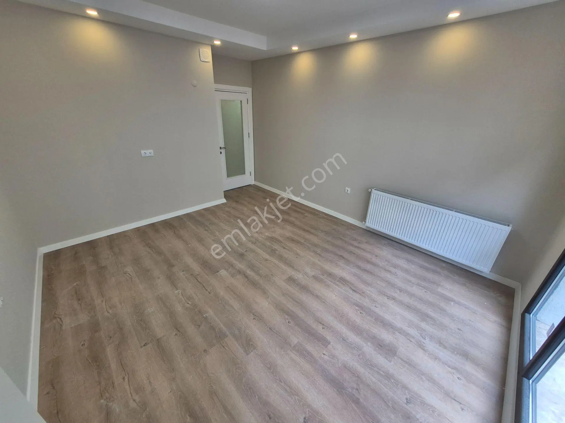 Akman'dan 2+1 Kiralık Büro Ofis - Görsel 5