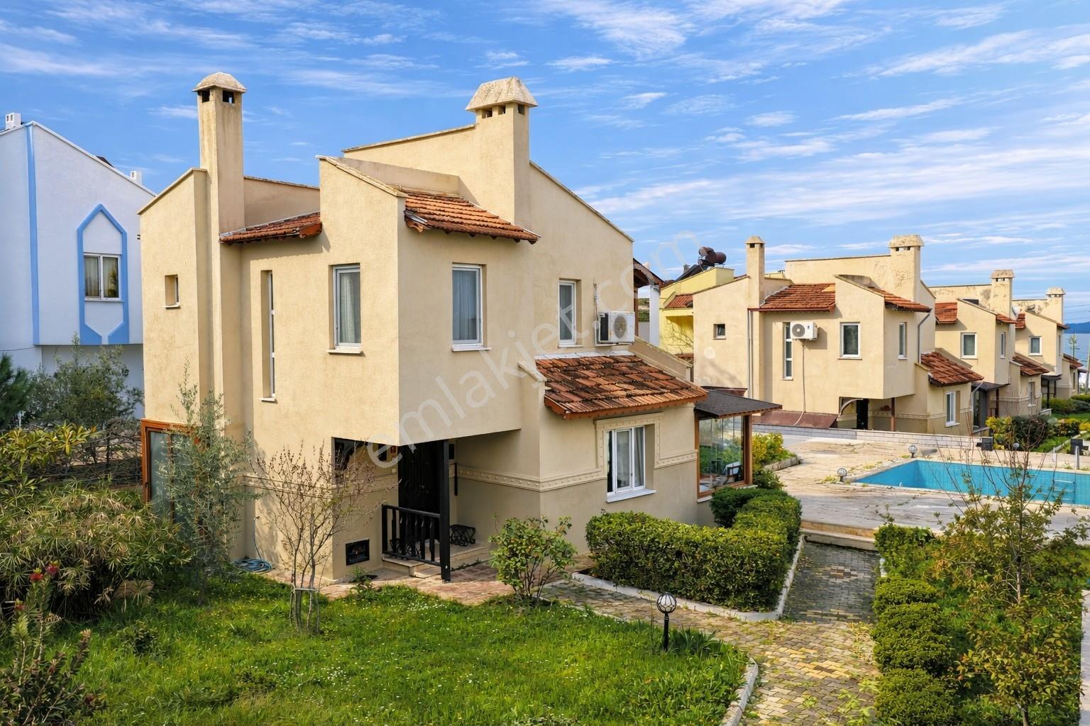 Umas Solutıon'dan Cunda'da Denize Sıfır Sitede 3+1 Villa - Görsel 21
