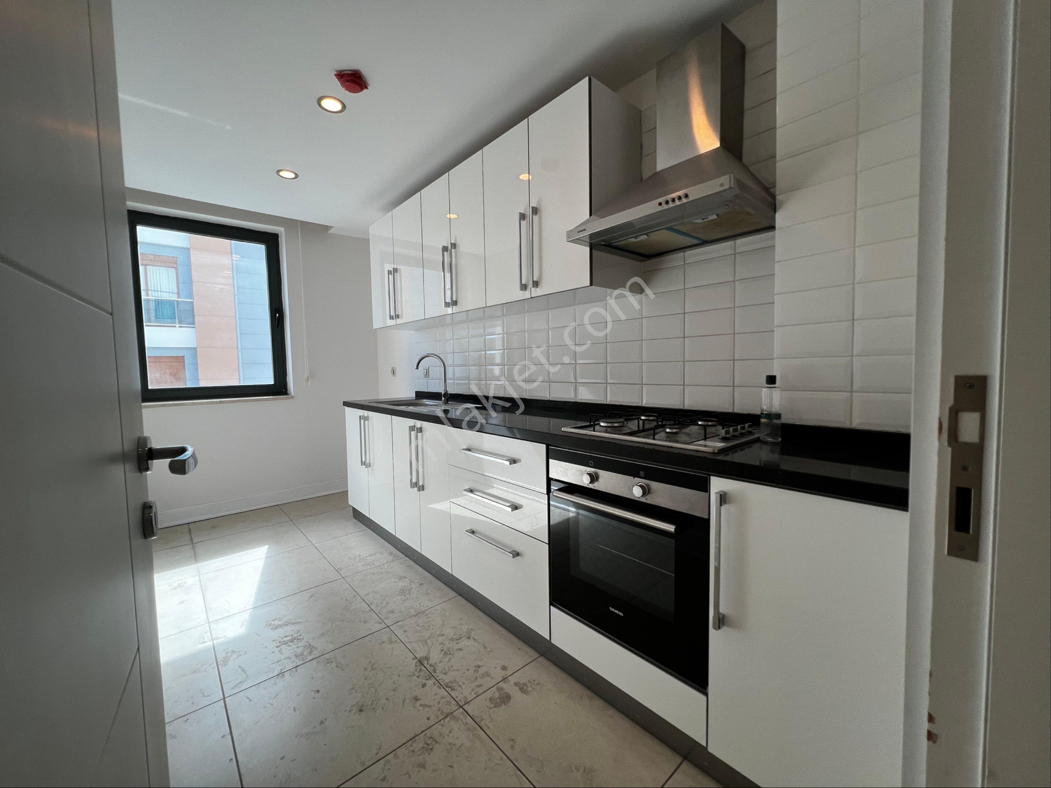 Liman Mahallesi Tabela Değeri Yüksek Kiralık 2+1 Ofis - Görsel 4