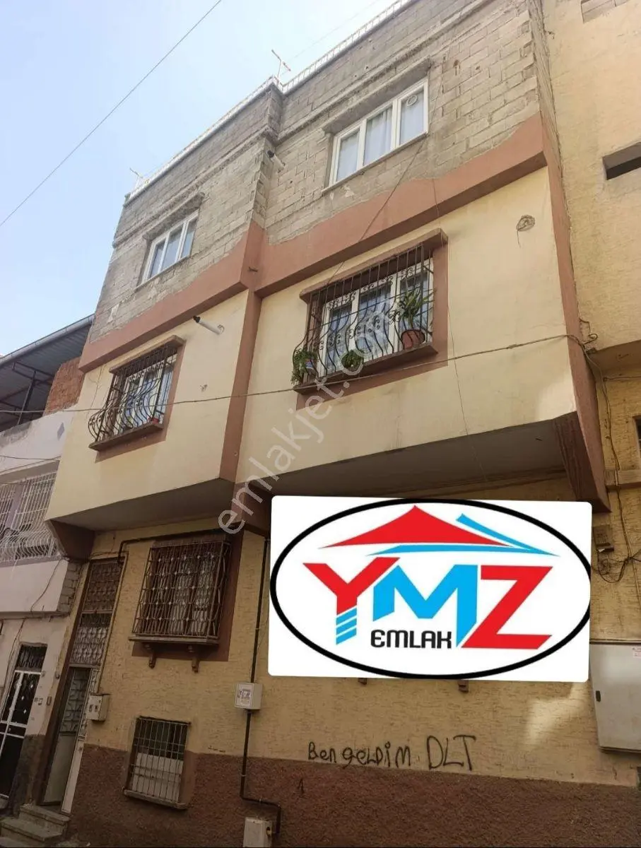 Ymz Den 60. Yıl Mah 'de Satılık 3 Katlı Müstakil Ev - Görsel 12