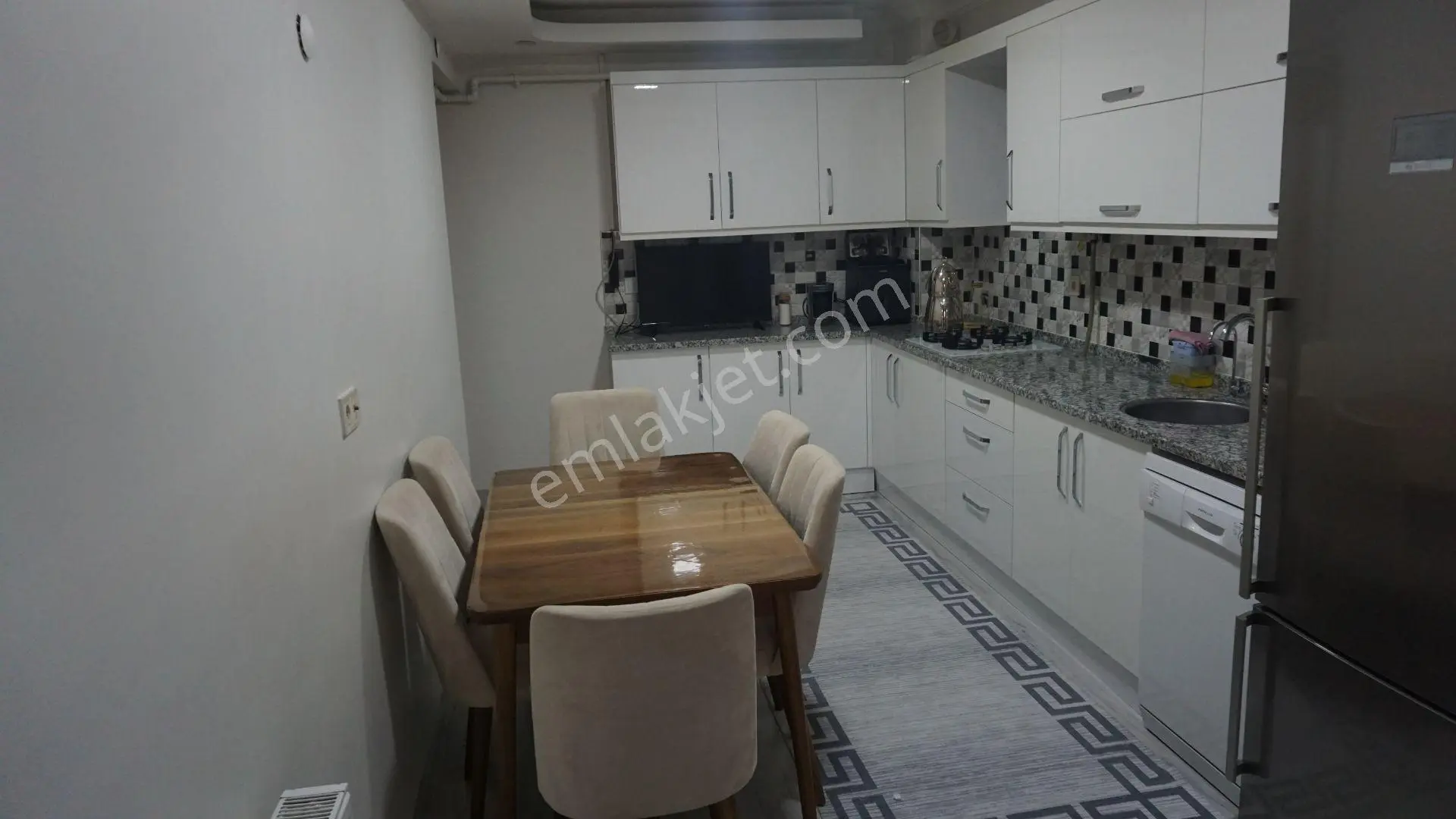 K.çiğli De Satılık 3+1 Dogagazlı Asansörlü Çiğli Serkan Dan - Görsel 2