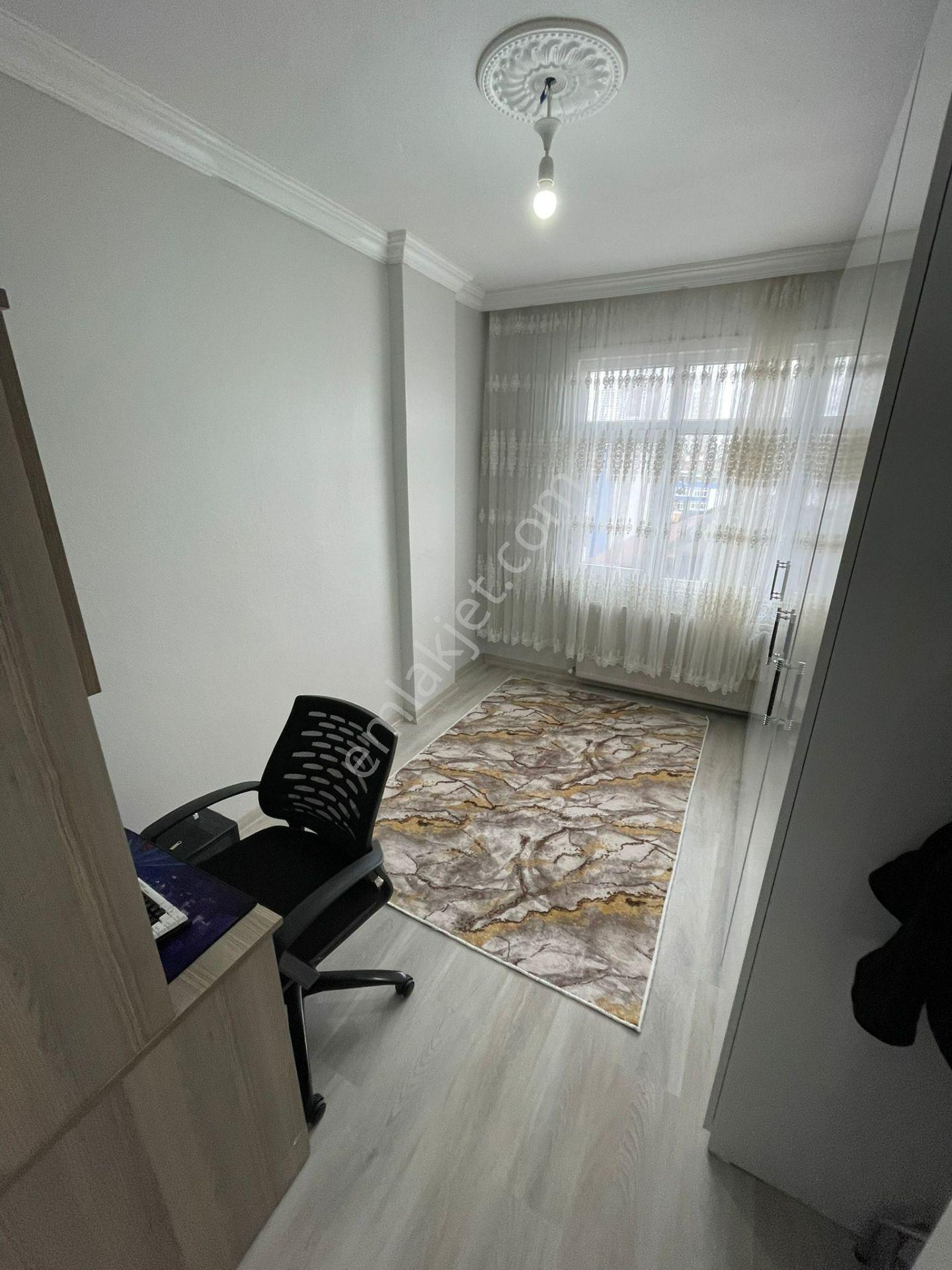 Satılık 2+1 Daire Atatürk Mahallesinde Yatırım Fırsatı Bakımlı Daire - Görsel 18