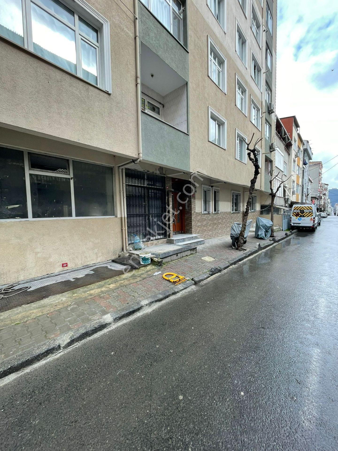Satılık 2+1 Daire Atatürk Mahallesinde Yatırım Fırsatı Bakımlı Daire - Görsel 11