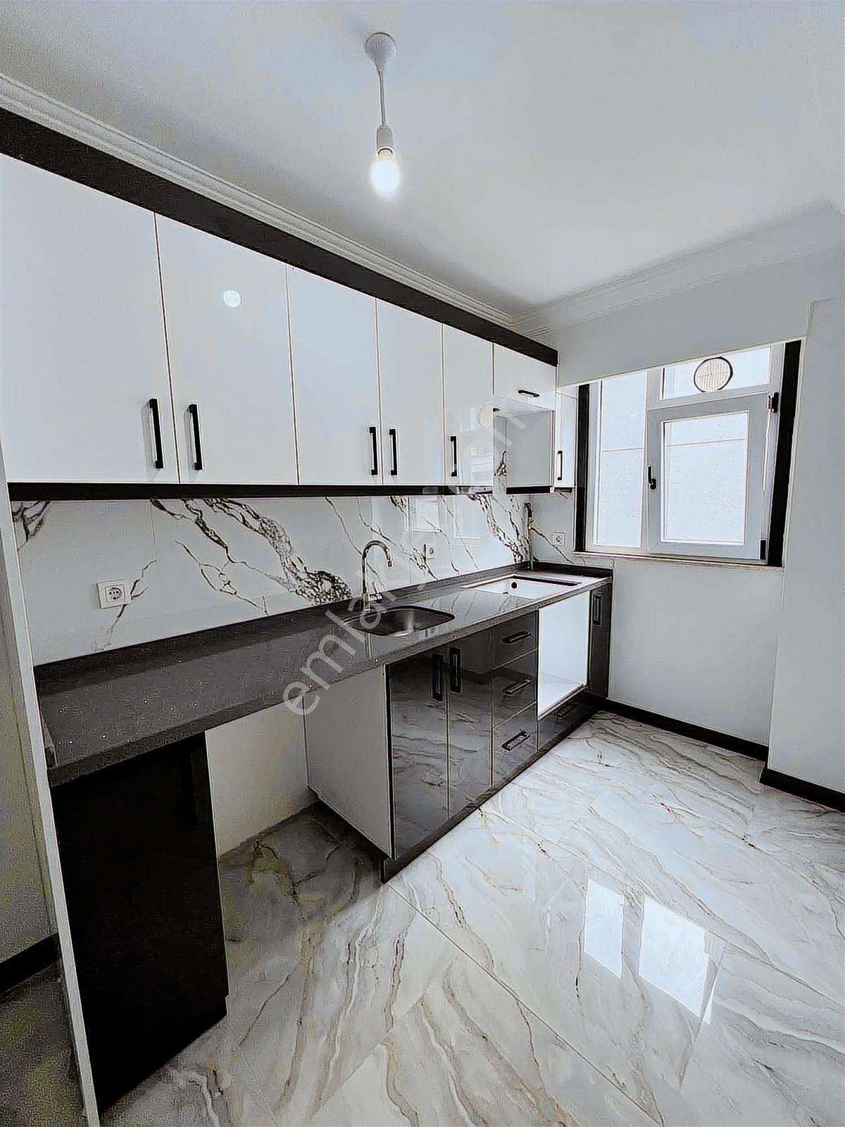 Pendik Batı Mahallesinde Sıfır Satılık 3+1 Krediye Uygun 120m2 - Görsel 14