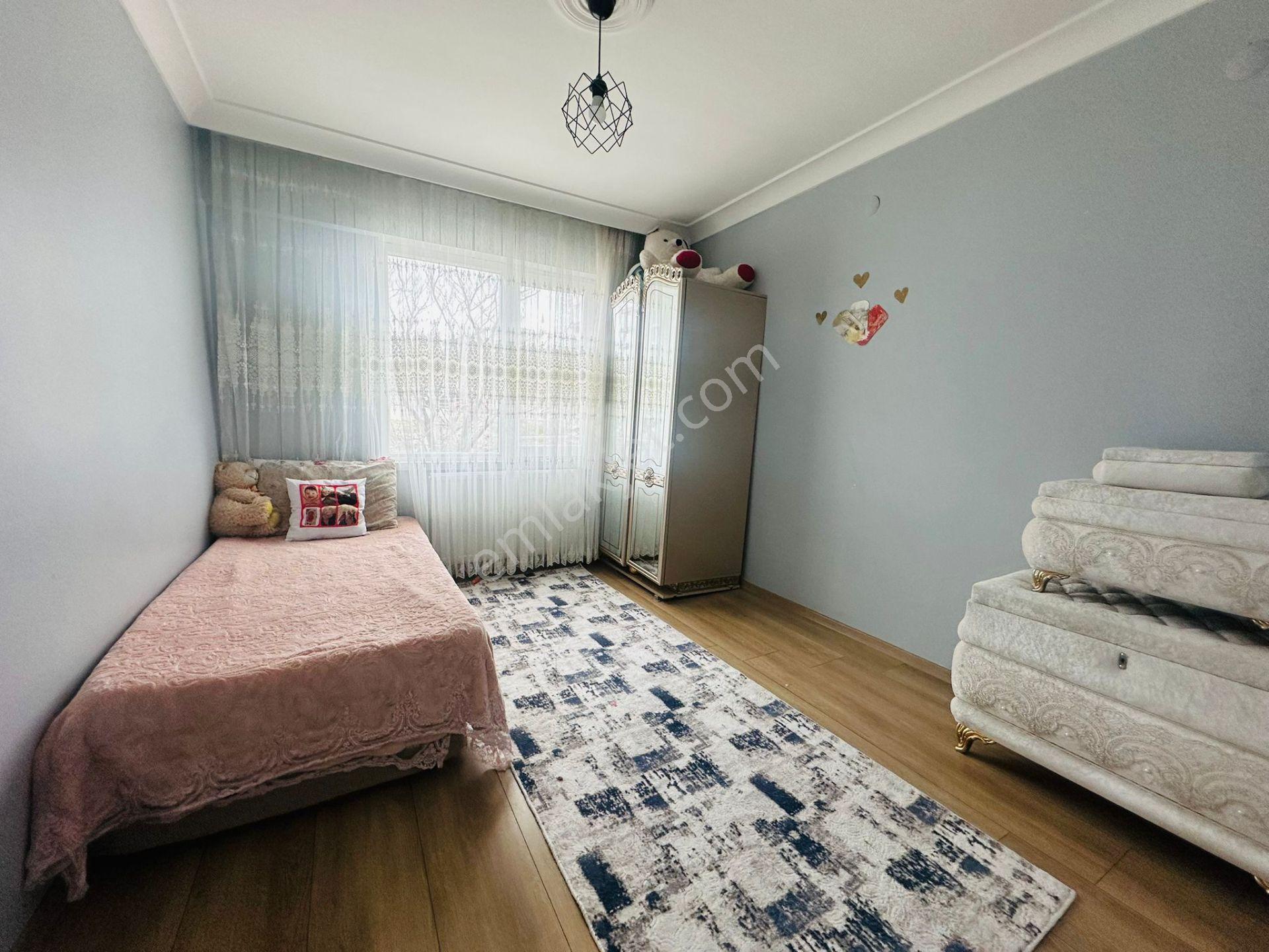 Feridunçelik'te Ultra Lüks Yapılı Asansörlü 3+1 Kök Tapu Satılık Daire !! - Görsel 15