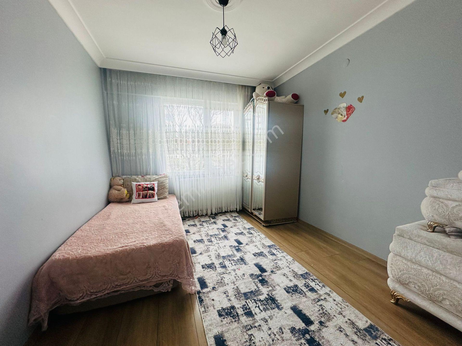 Feridunçelik'te Ultra Lüks Yapılı Asansörlü 3+1 Kök Tapu Satılık Daire !! - Görsel 14