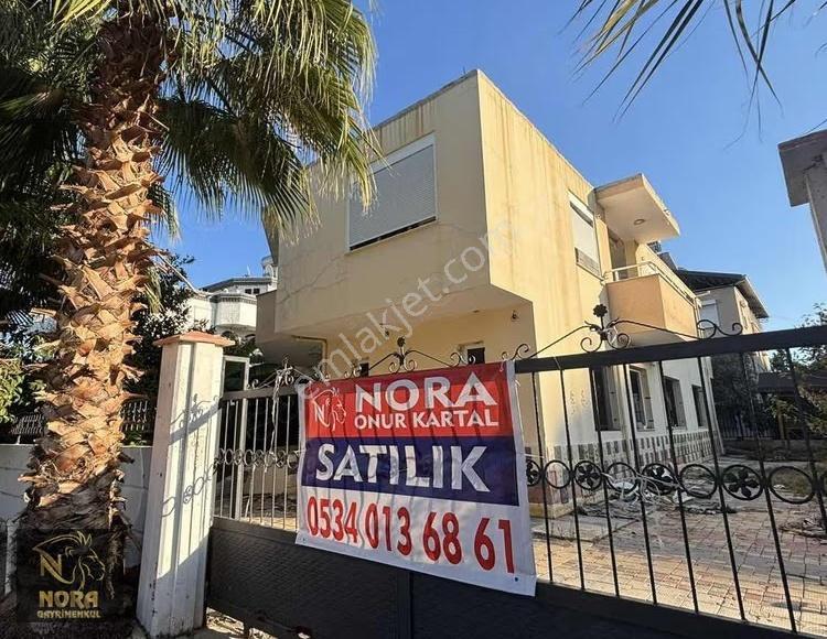 Nora'dan Mezitlide 800 M² Arsa İçinde Natamam Villa