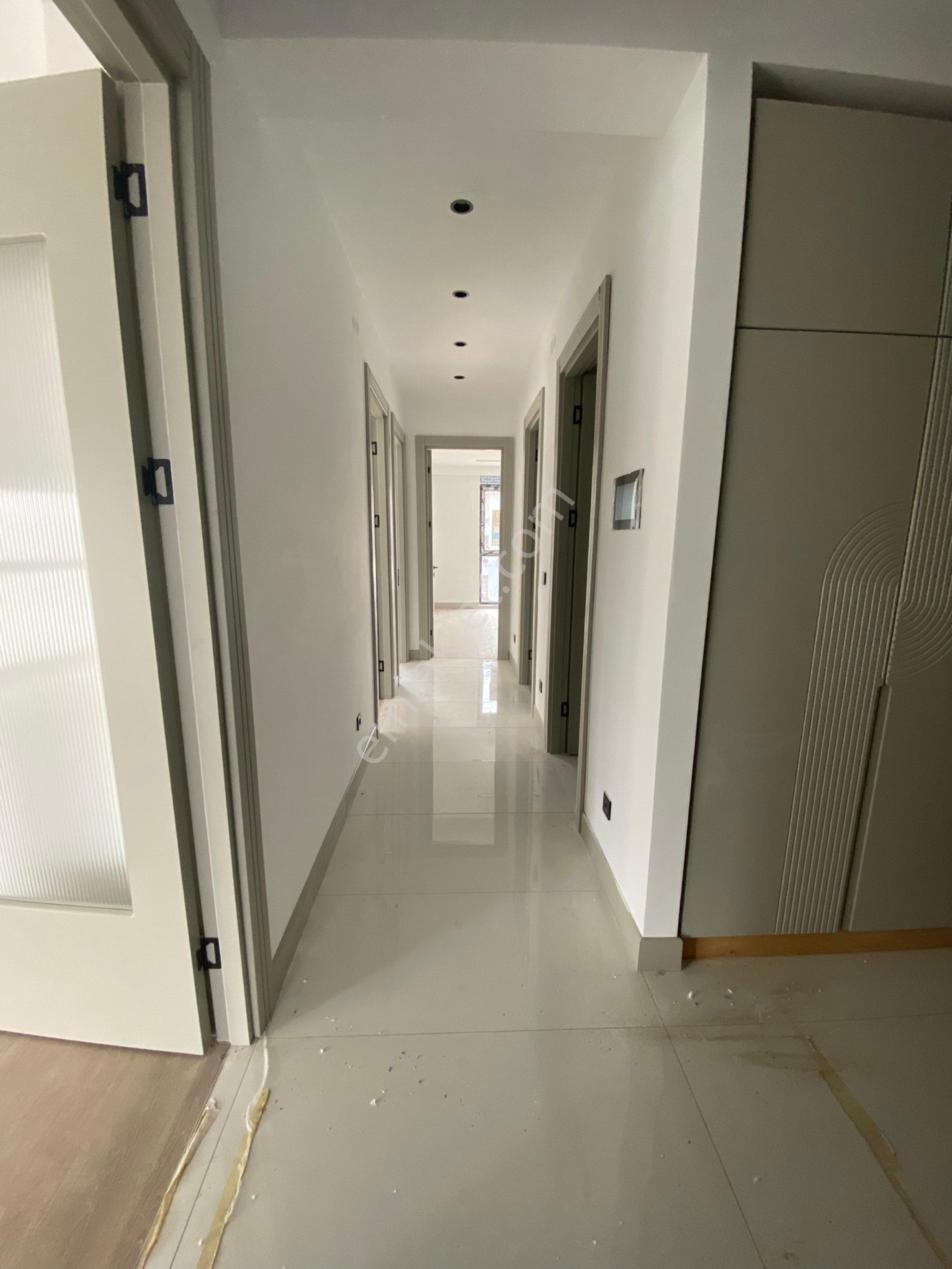 Özgür Gayrimenkul’den A.söğütönü’nde Kiralık 3+1 Lüks Daire - Görsel 8
