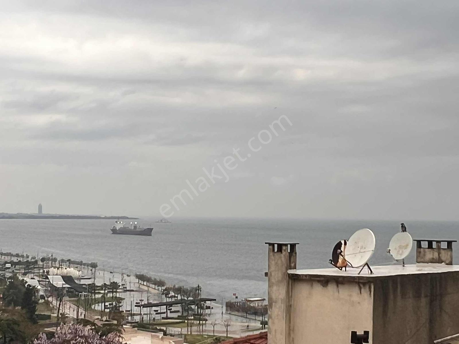 Mithatpaşa Cadde Yakını 3+1 Satılık Deniz Manzaralı Daire
