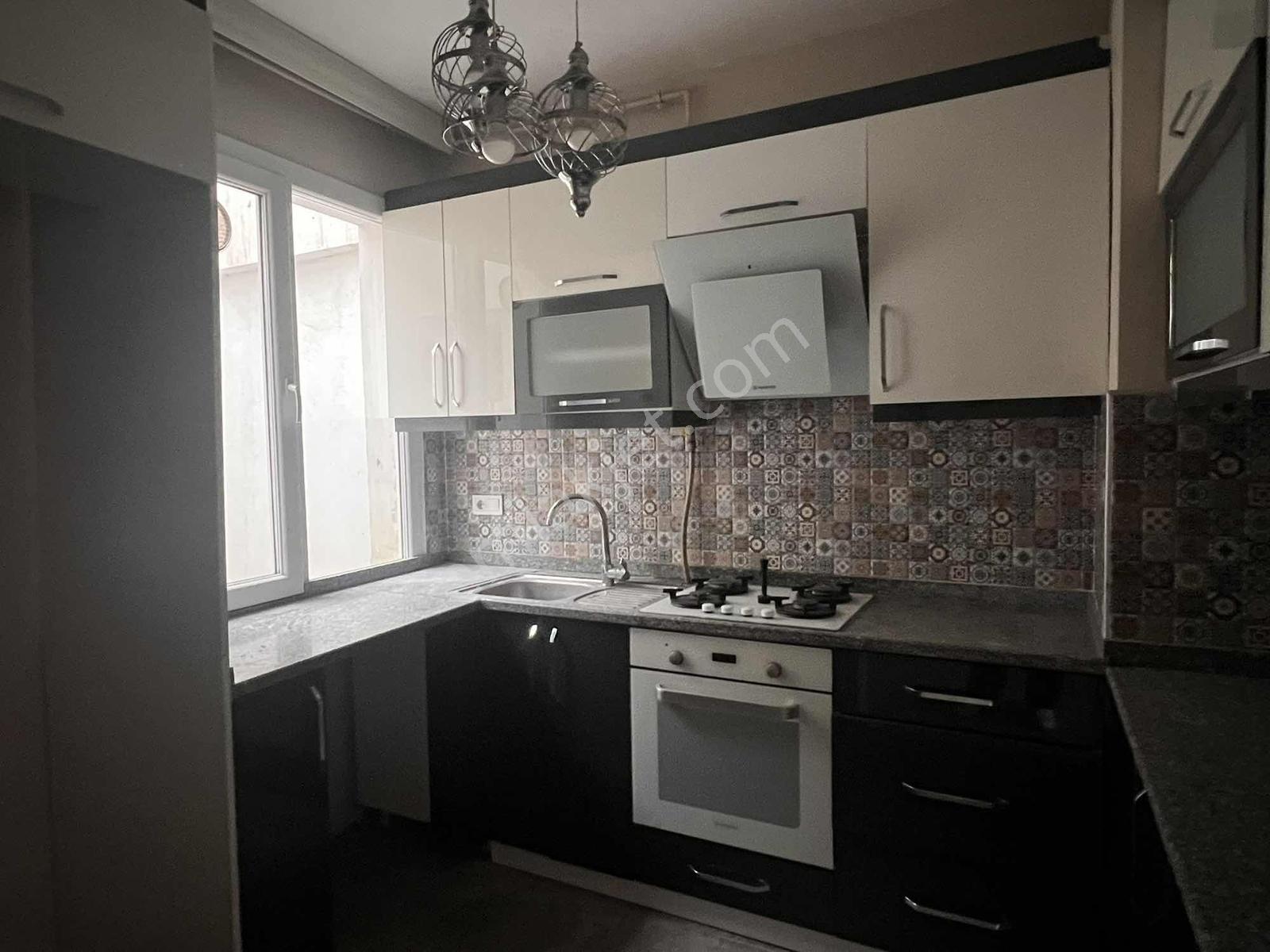 Mithatpaşa Cadde Yakını 3+1 Satılık Deniz Manzaralı Daire - Görsel 27