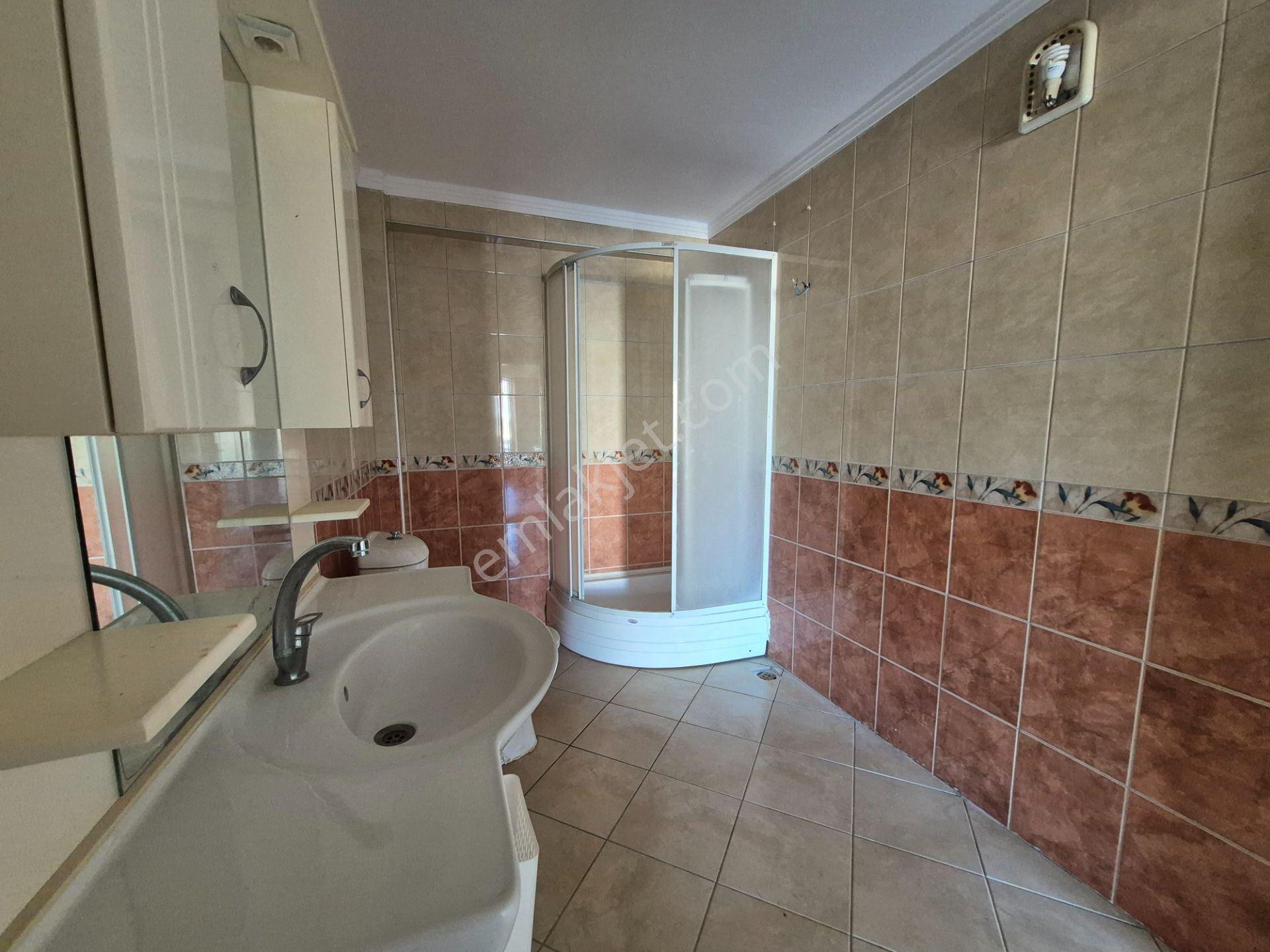 Kuşadası Merkezde Satılık 2+1 Daire (80m²) - Görsel 14