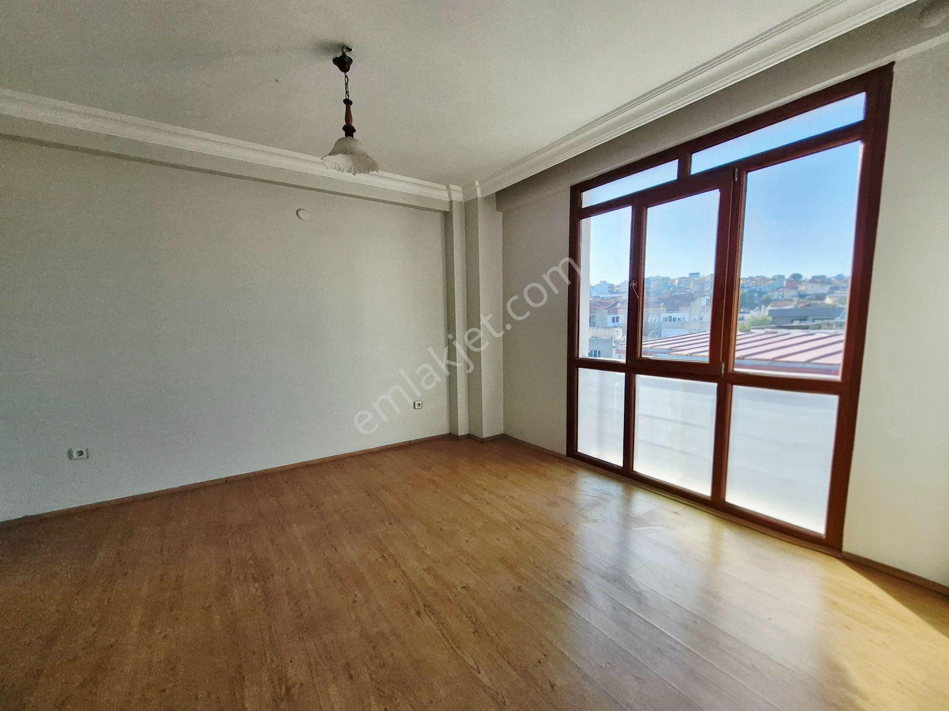 Kuşadası Merkezde Satılık 2+1 Daire (80m²) - Görsel 12
