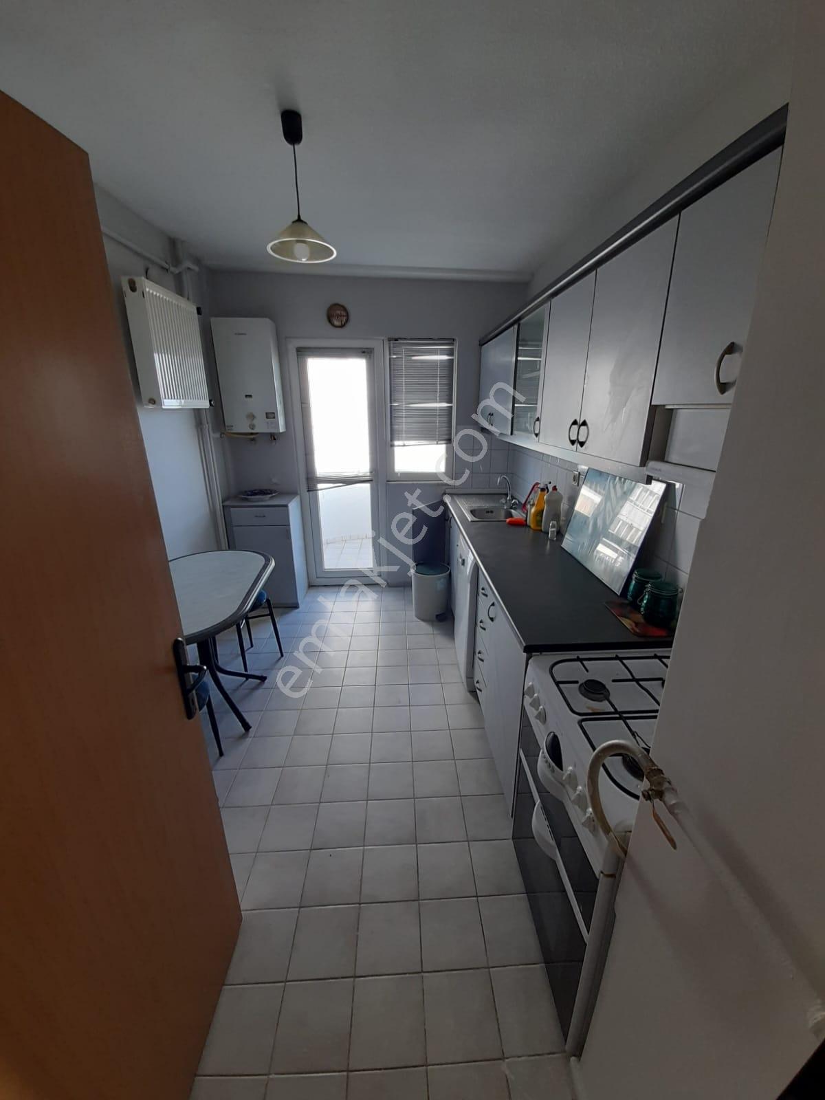 Pelitköy Toki'de Eşyalı 1+1 Kiralık Daire - Görsel 2