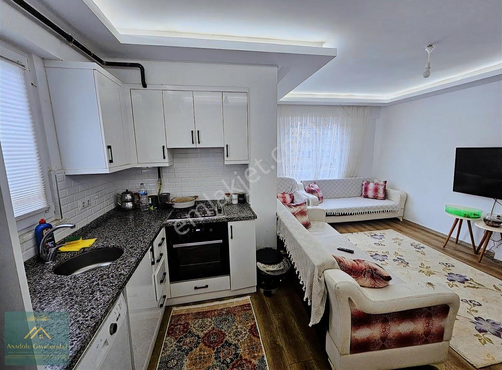 Anadoludan Cumhuriyet Mahallesinde Üniversitesiye Yakın 2+1 - Görsel 15