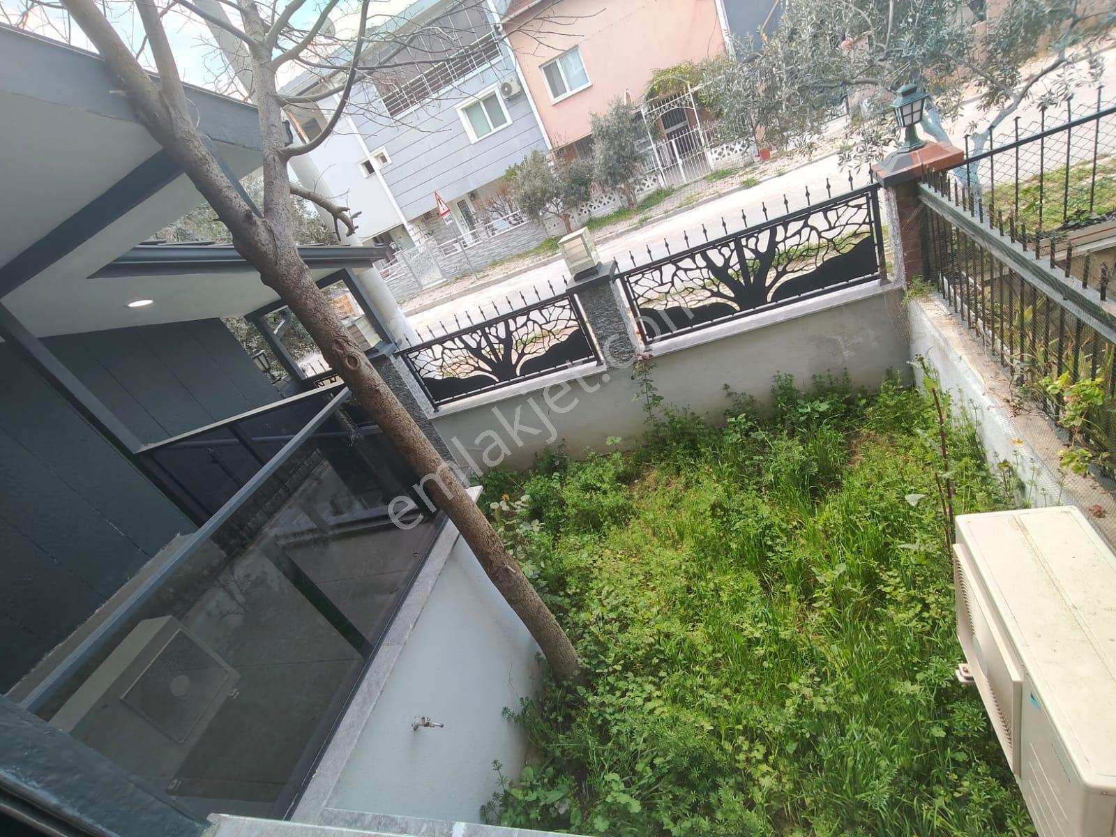 Turyap'tan Gaziemir Beyazevler'de 4+1 Full Tadilatlı Villa - Görsel 15