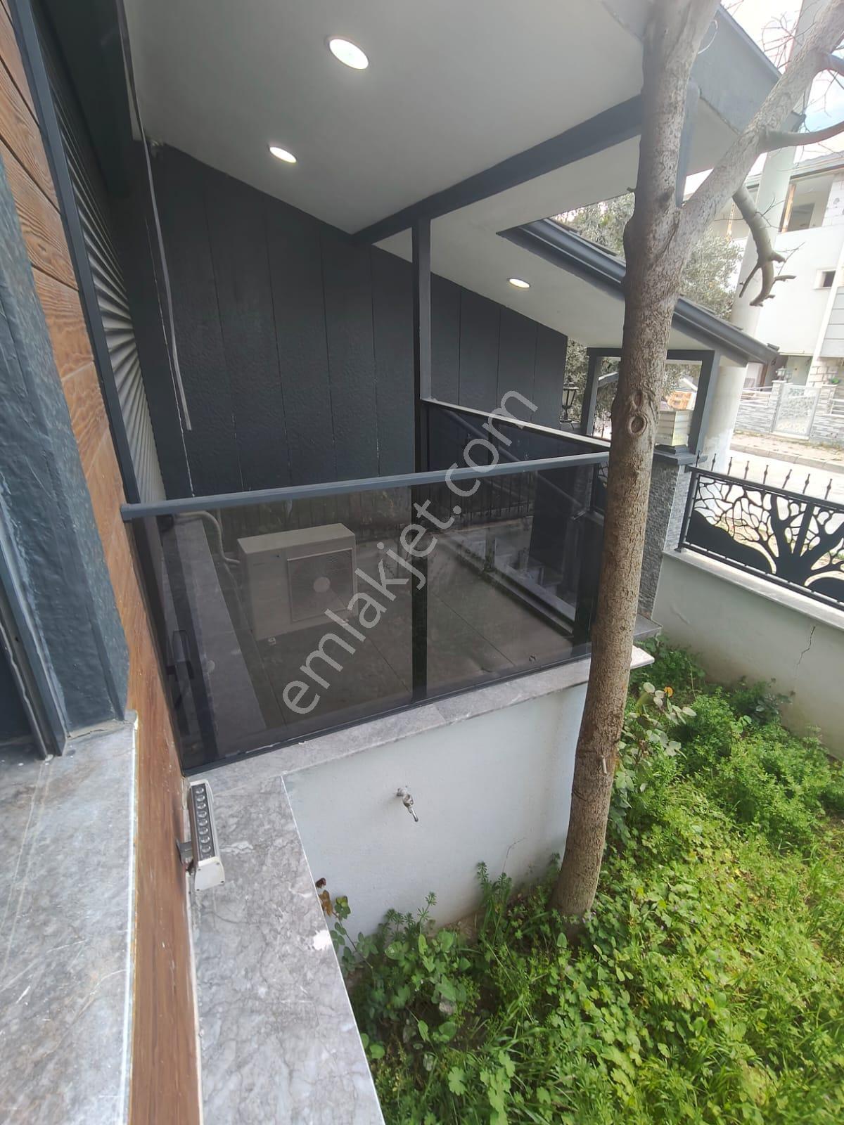 Turyap'tan Gaziemir Beyazevler'de 4+1 Full Tadilatlı Villa - Görsel 29