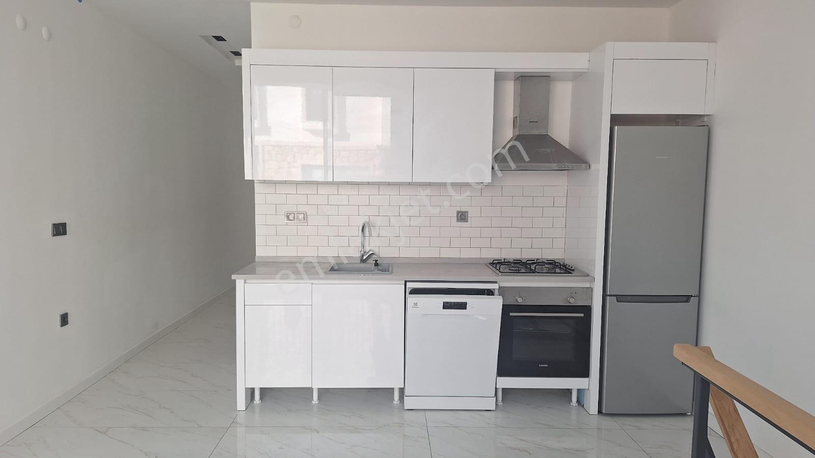 Çeşme Dalyan'da 2+1 Ters Dubleks Satılık Daire - Görsel 20