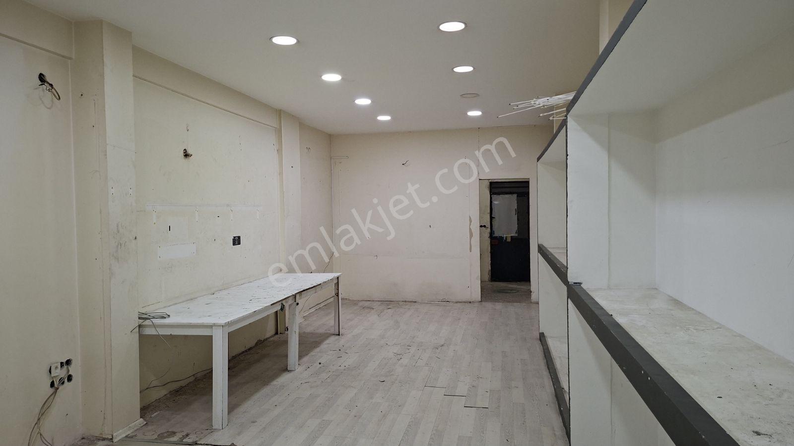 Valirahmibey Mah. Cadde Üstünde 70 M2 Satılık İşyeri - Görsel 19