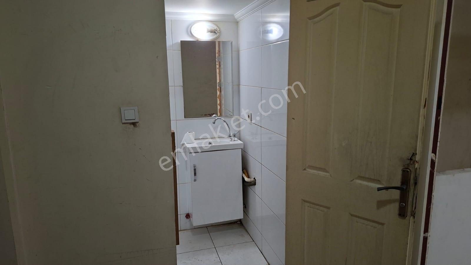 Valirahmibey Mah. Cadde Üstünde 70 M2 Satılık İşyeri - Görsel 11
