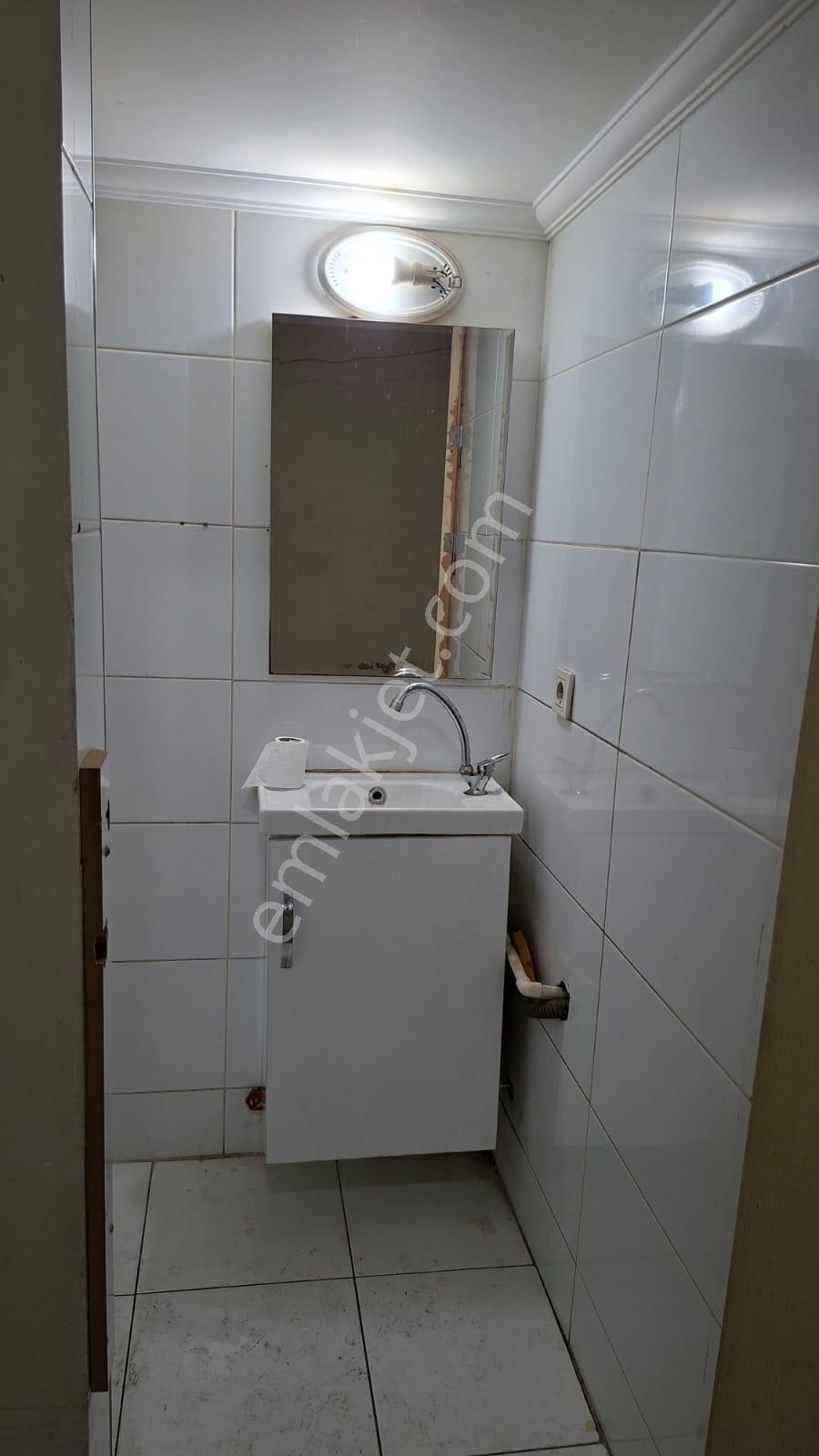 Valirahmibey Mah. Cadde Üstünde 70 M2 Kiralık İşyeri - Görsel 10