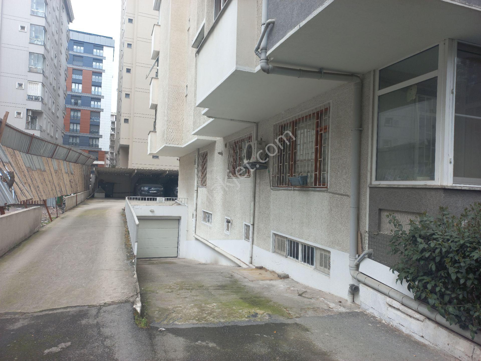 Erenköy Dr. Neşet Usman'da 3+1 122 M2 Net, Katta Tek, Satılık Daire - Görsel 21