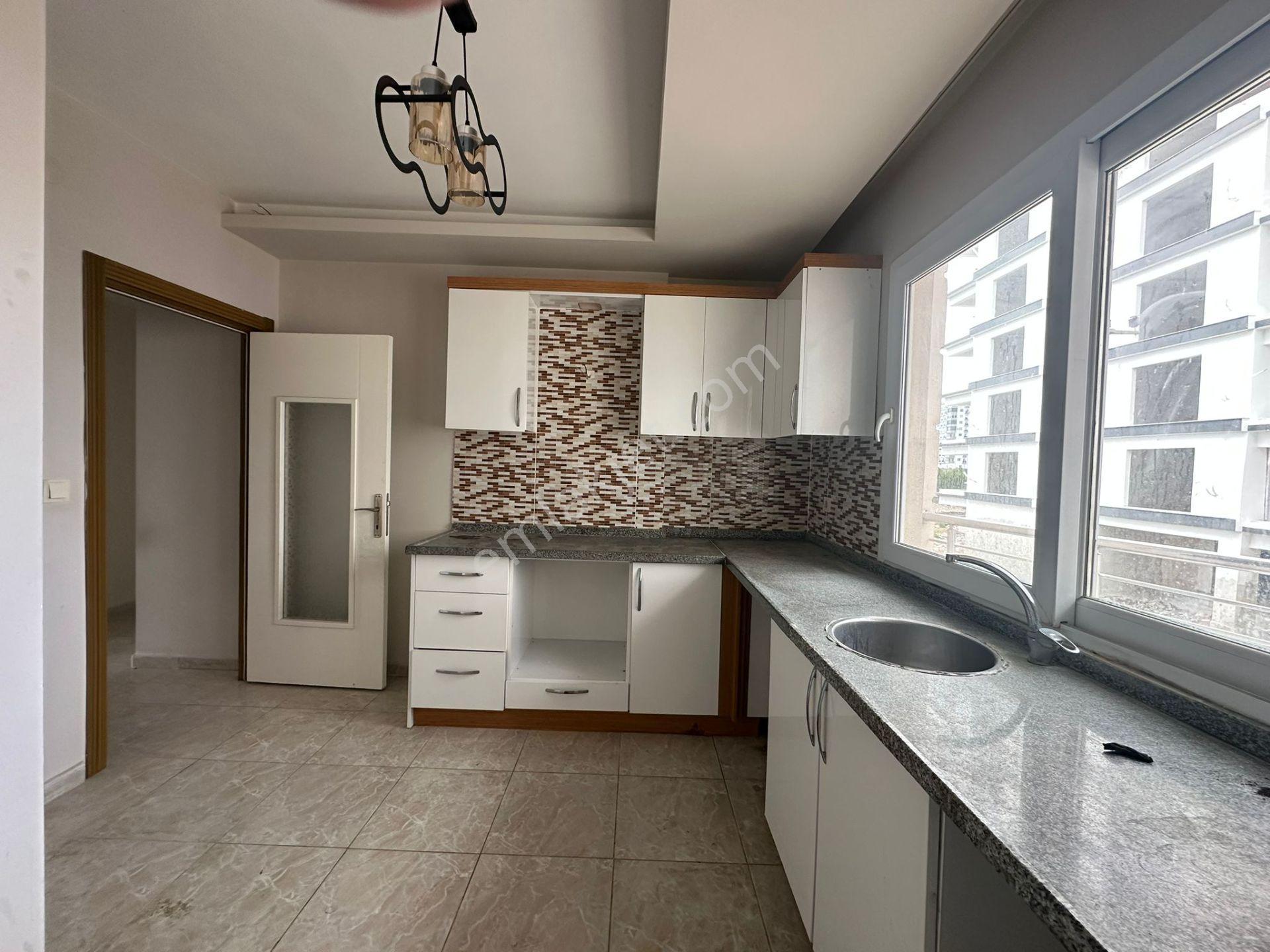 Erdemli Alata'da Satılık 3+1 Daire, 130m² Net, Kullanıma Hazır - Görsel 7