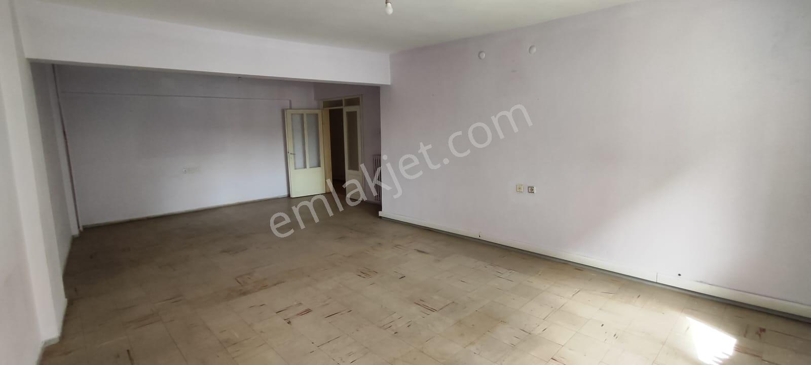 Sivrihisar Caddesi Üzerinde 4+1 Kiralık Daire Foresta - Görsel 34