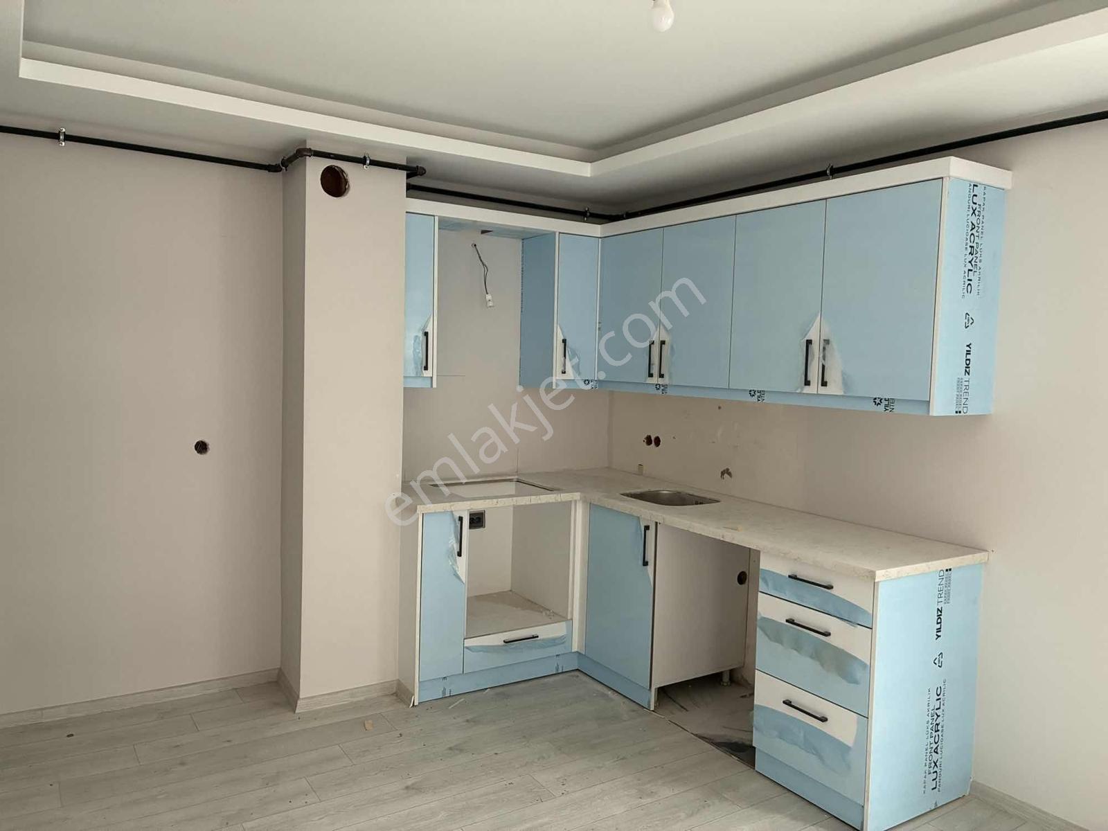 Bulut Emlaktan İstiklalde Tramvaya Yakın 1+1 Satılık Daire - Görsel 18