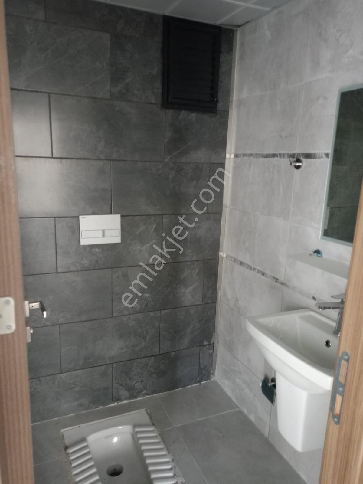Göl Manzaralı Kapalı Mutfaklı 3+1 Kiralık Daire - Görsel 11