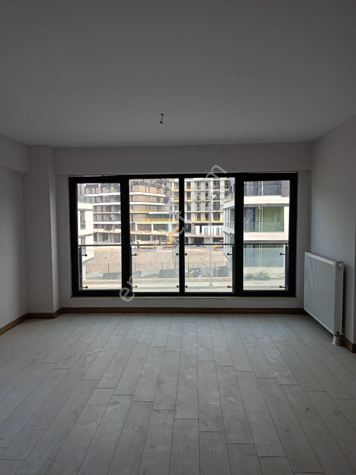 Göl Manzaralı Kapalı Mutfaklı 3+1 Kiralık Daire - Görsel 10