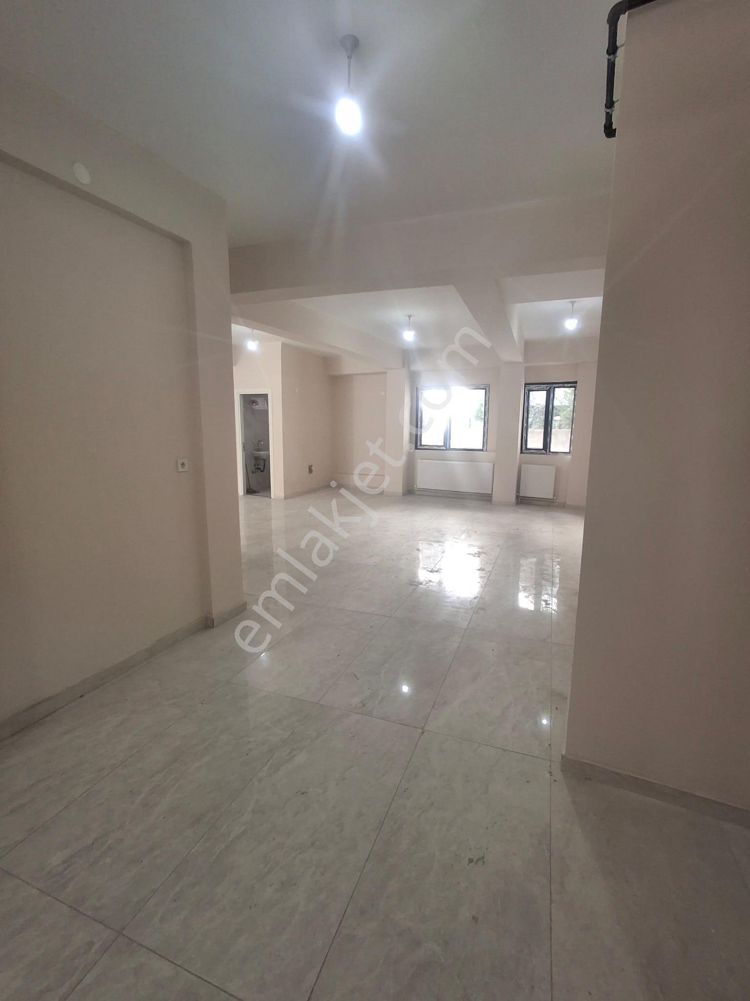 Karabağlar Üzümcü Okulu Yakını Kurumsala 130 M2 Dükan Kiralık - Görsel 4