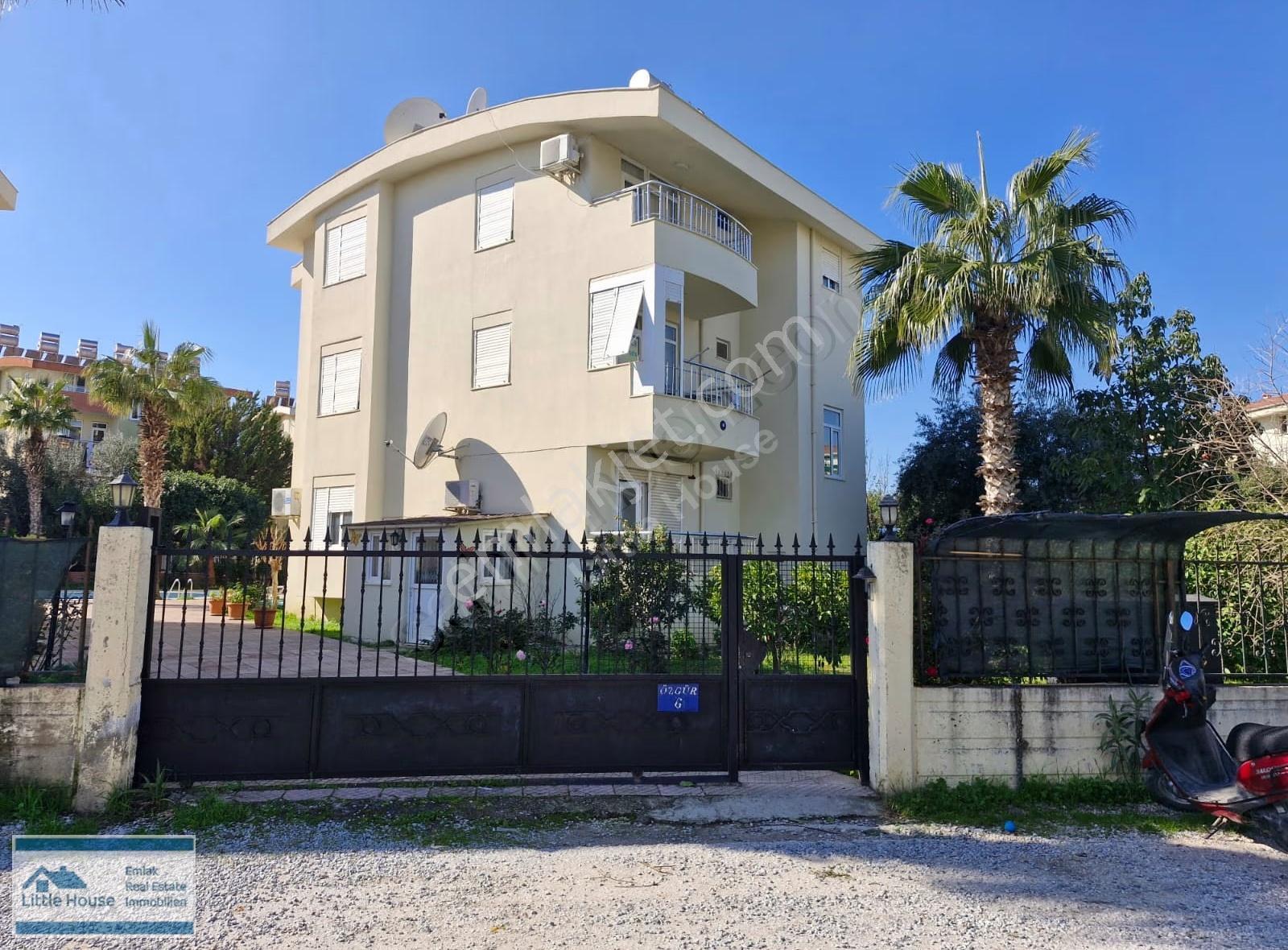 Side Kemer De Havuzlu Site İçerisinde 4+1 Dubleks Daire - Görsel 27