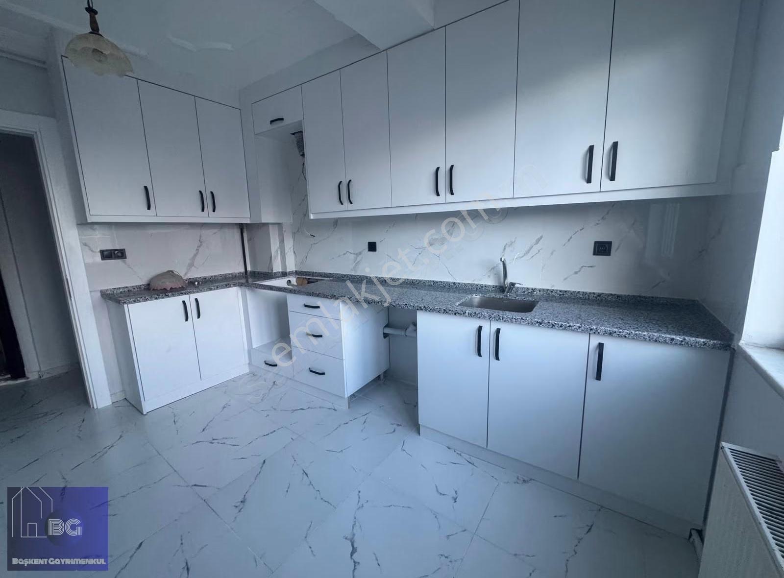 Akkonak'ta İçi Yenilenmiş 3+1 145 M2 Daire