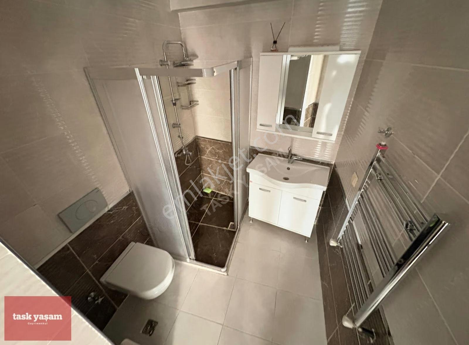Köşklüçeşme Yeni Bağdat Cad.'de Ön Cephe 2+1 Geniş Satılık Daire - Görsel 16