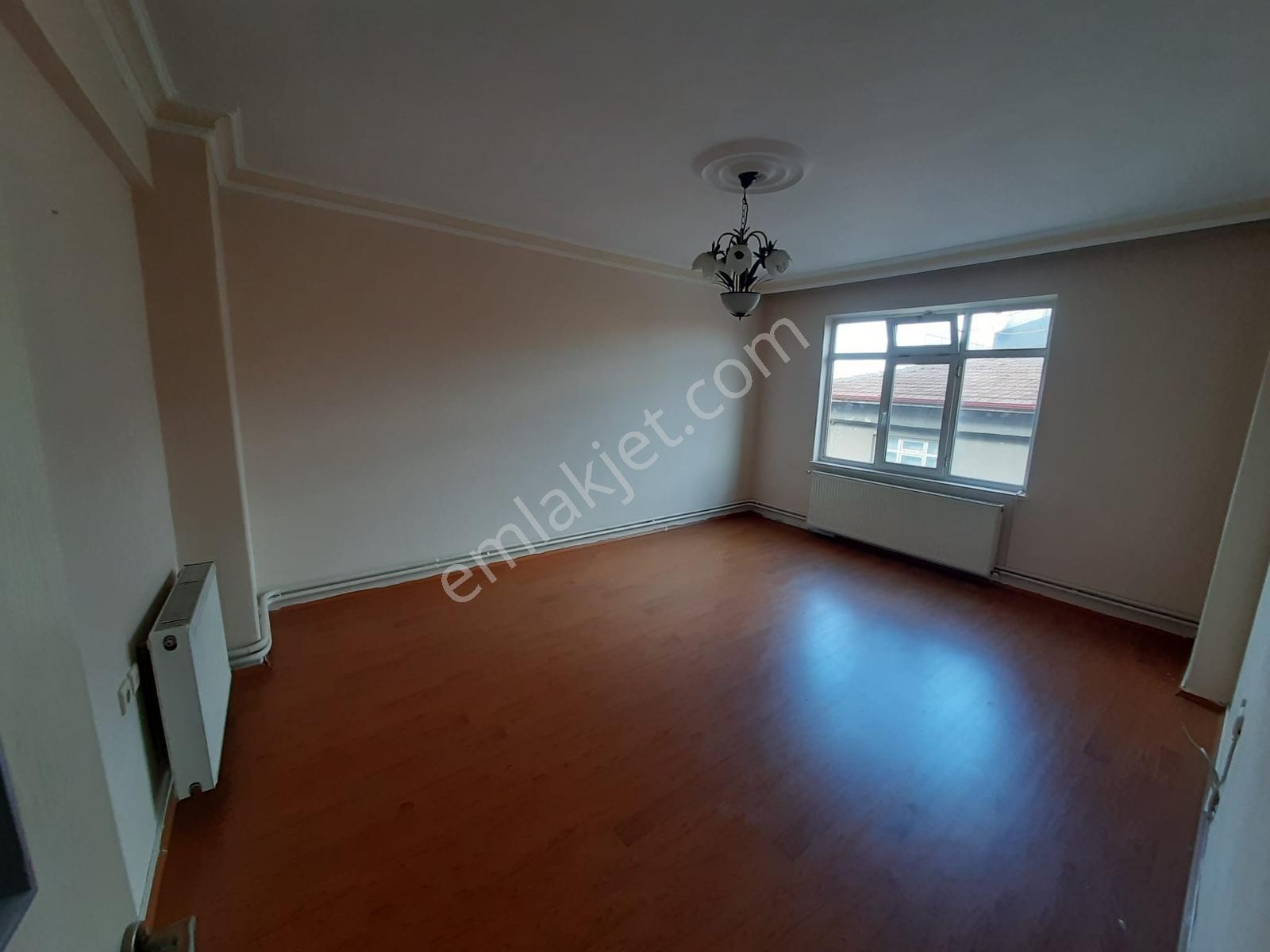 Yağmur Emlaktan Çiftlik Mah. Merkezi Konumda Kiralık 3+1 Daire - Görsel 30