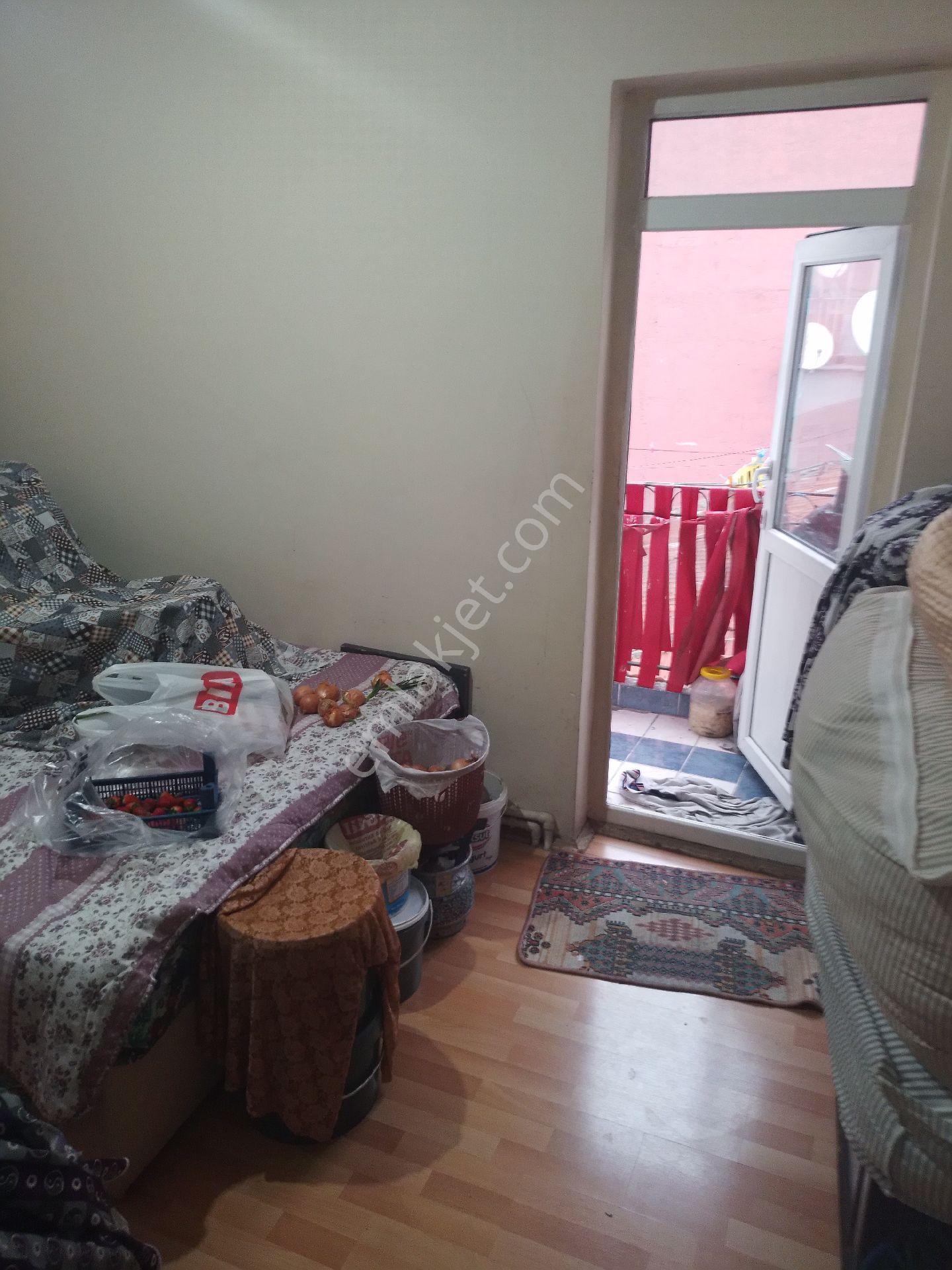Karşıyakada Yapılı 3+1 Satılık Daire - Görsel 2