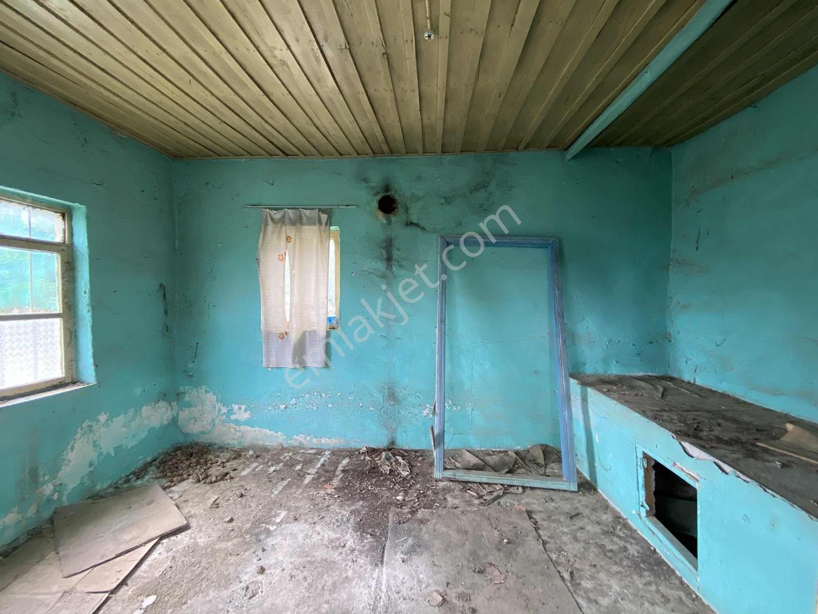 Aydın İncirliova Hamitler De Satılık 245 M2 Karğır Ev Ve Arsası - Görsel 5