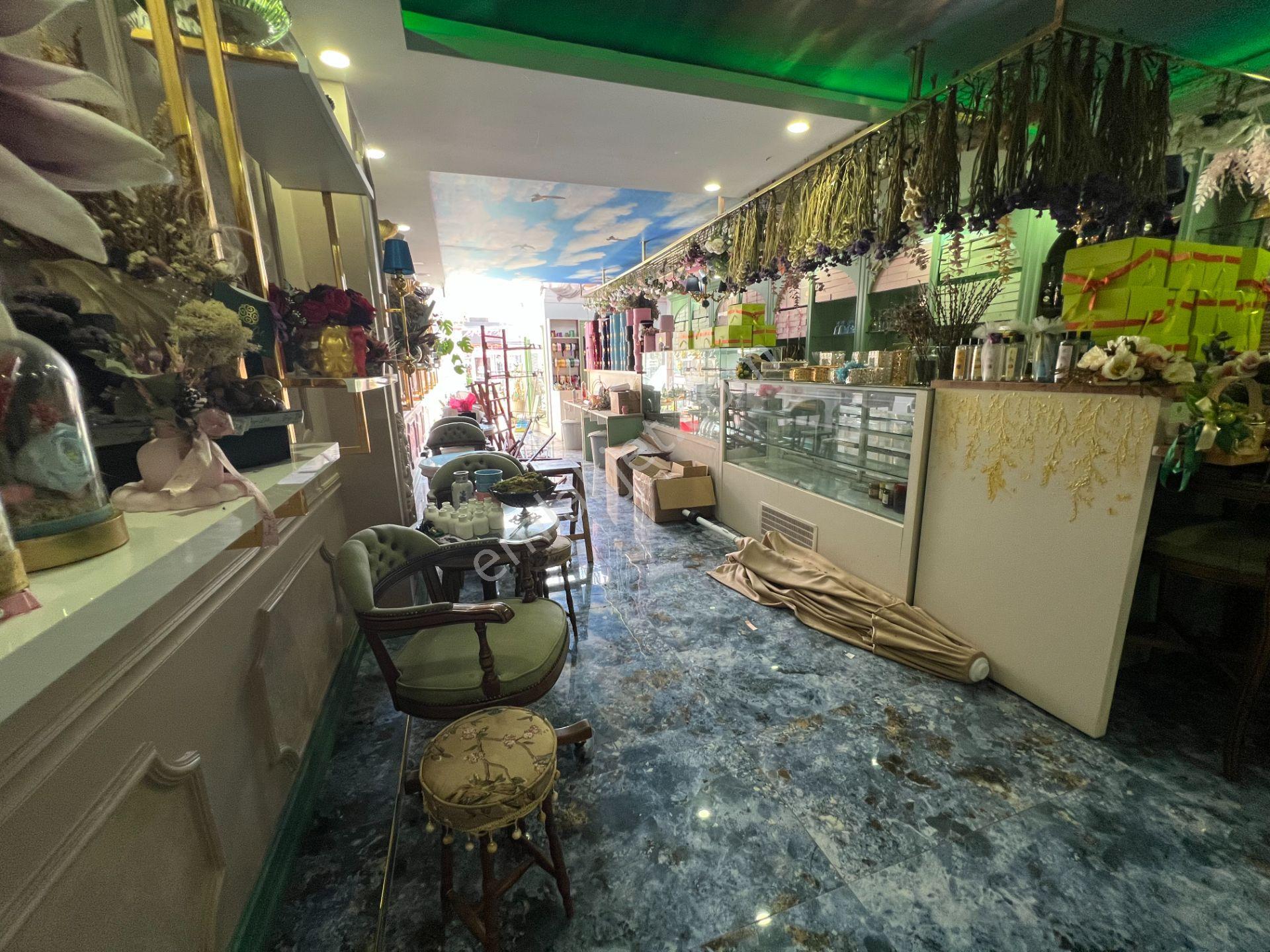 Antalya Kumluca Ana Caddeye Yakın Asma Katlı Dükkan - Görsel 10