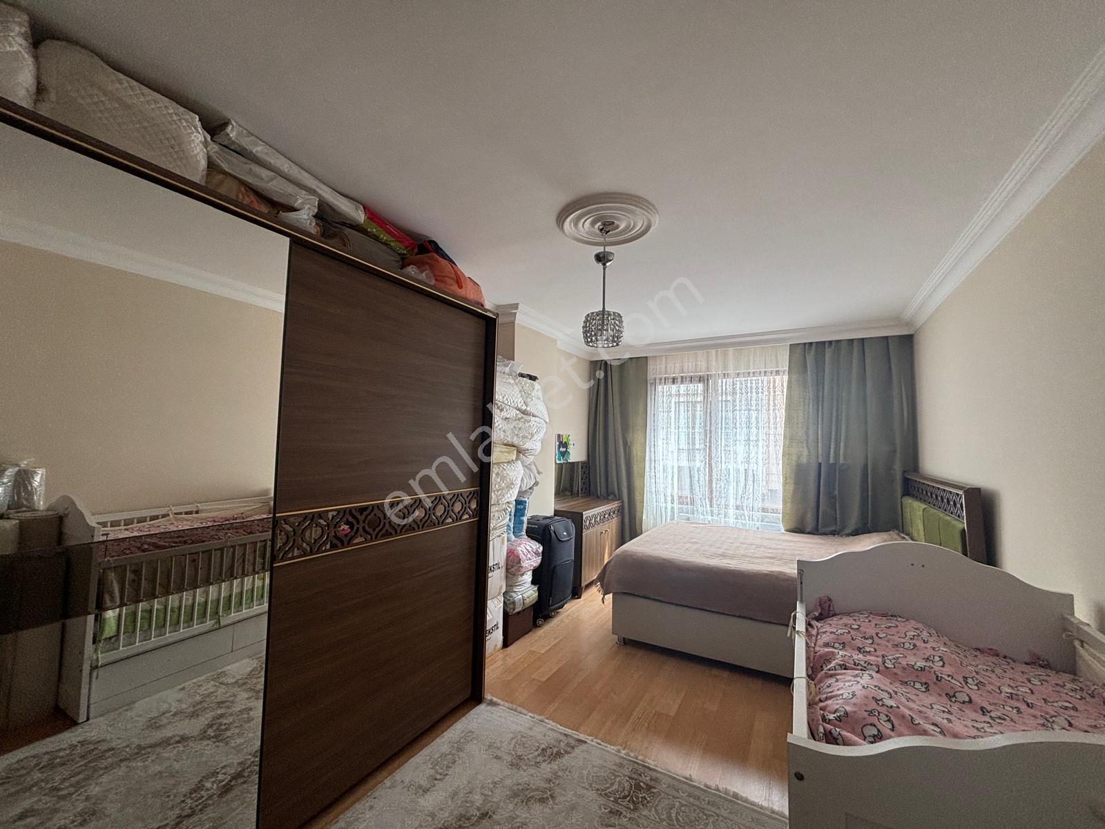 Maltepe Zümrütevler'de Oldukça Kullanışlı Satılık 2+1 Daire - Görsel 15