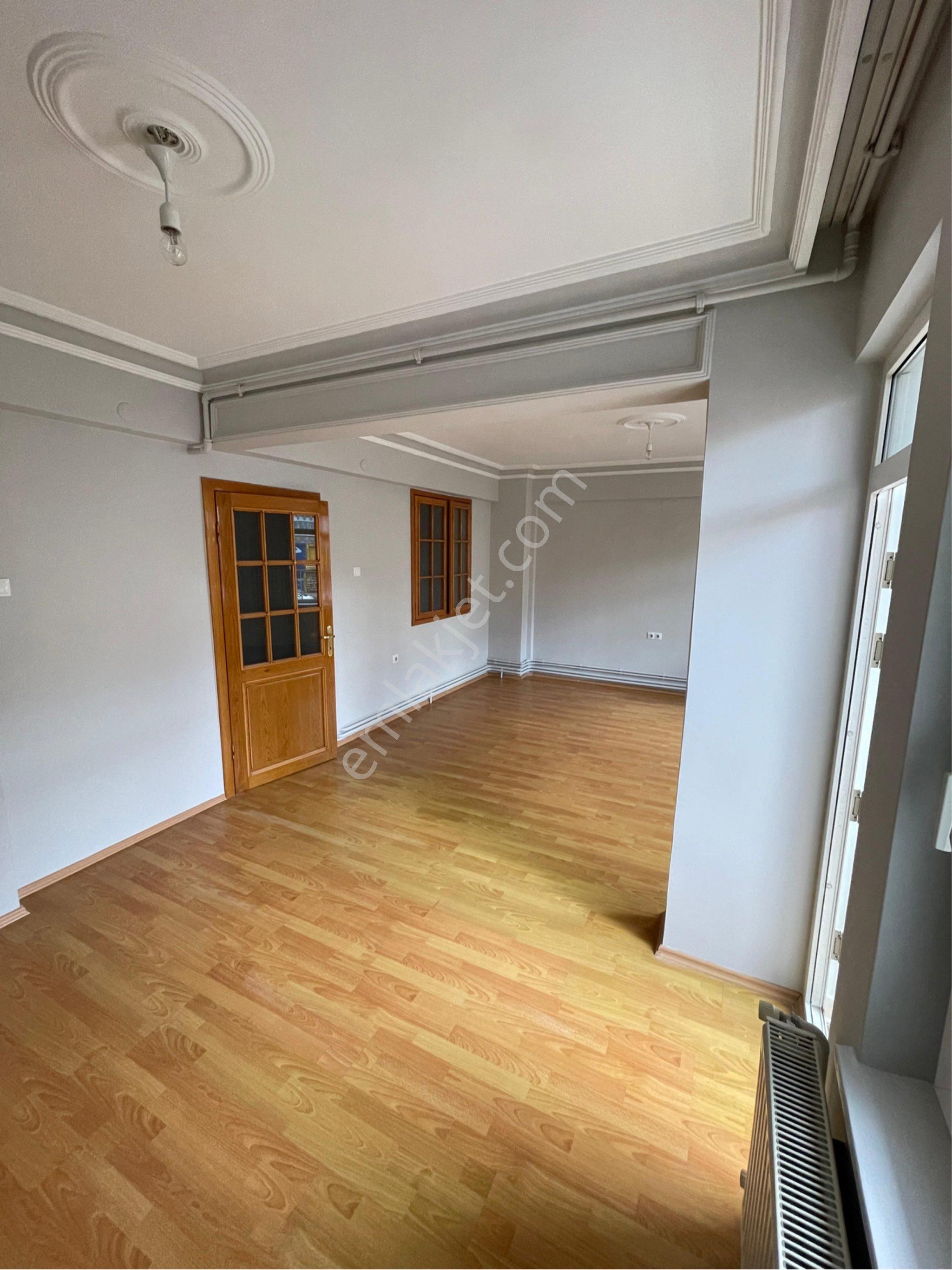 Ulugazi Mahallesinde İci Temiz Kiralık Daire - Görsel 18