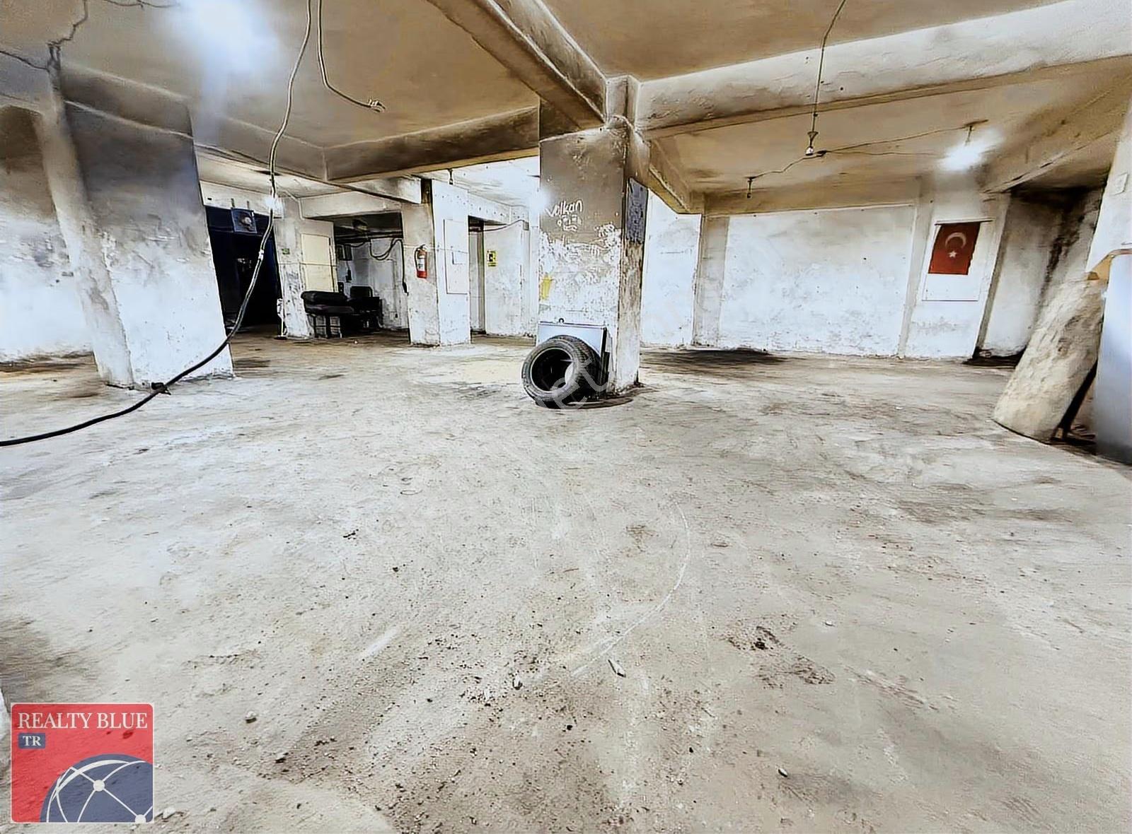 Kiralık Depo (280) M2 Cadde Üstü Sanayi Elektrikli Sultanbeyli - Görsel 4