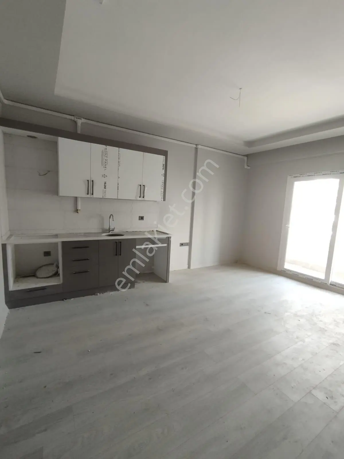 Tece Deniz Mah.de 1+1 Kiralık Daire...