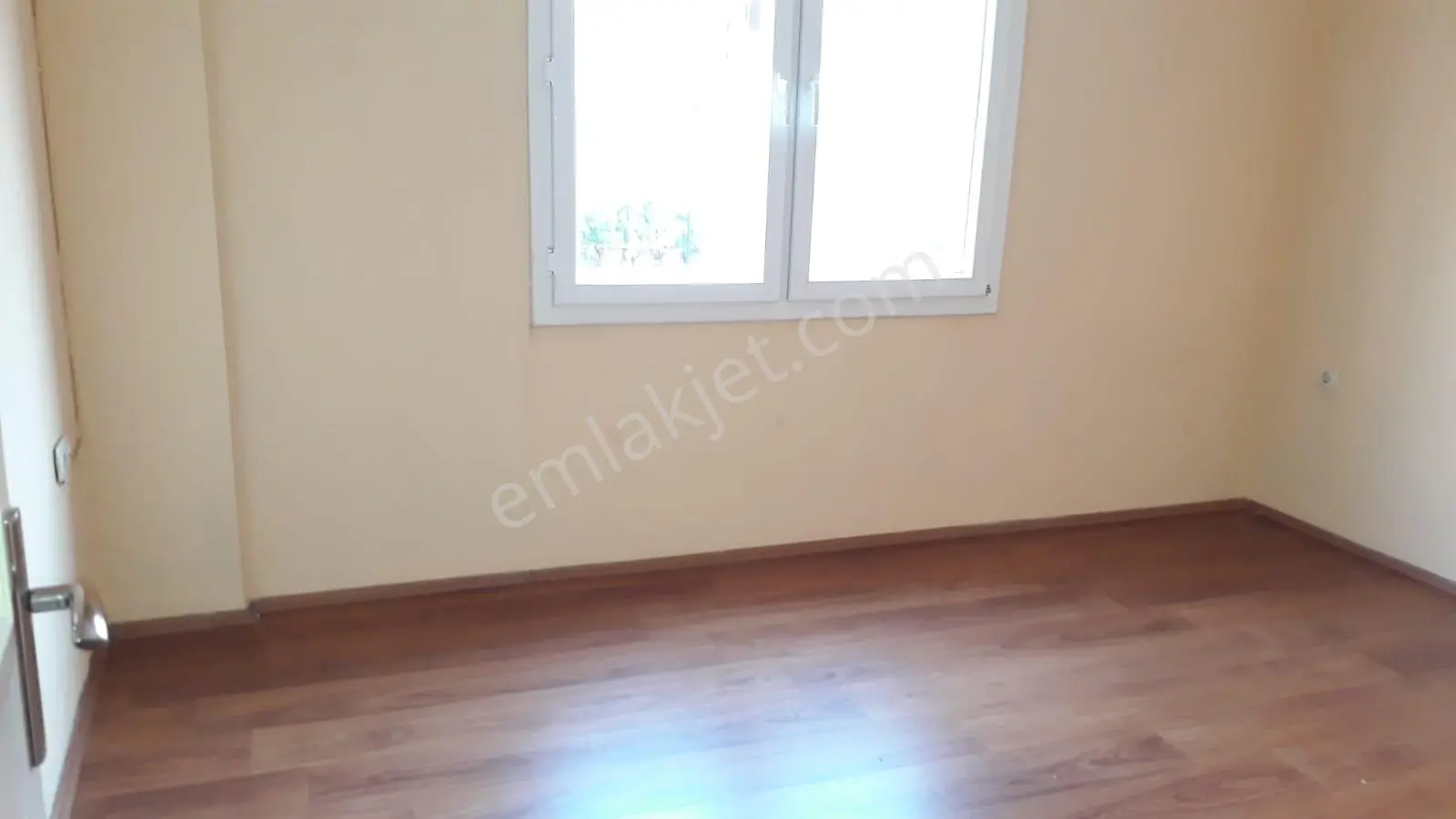 Karabağlar Bozyaka Mah. 2.kat 110 M2 3+1 Klimalı Daire Kiralık. - Görsel 6