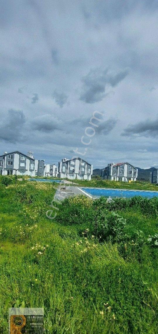 Dikili Salihleraltinda Havuzlu Site İçerisinde 3+1 Satılık Tribleks Villa - Görsel 10