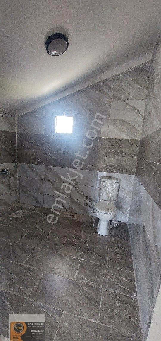 Dikili Salihleraltinda Havuzlu Site İçerisinde 3+1 Satılık Tribleks Villa - Görsel 19